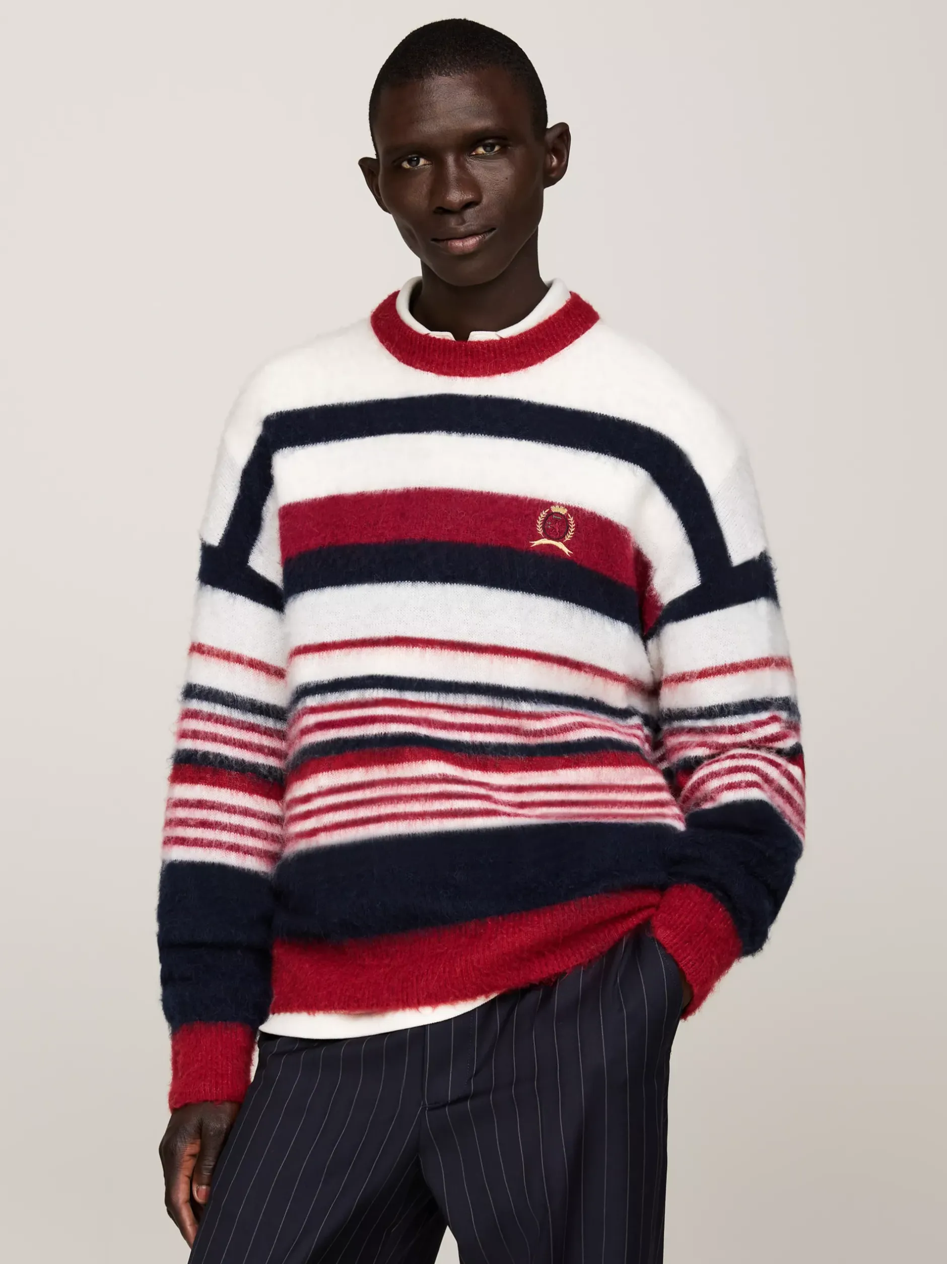Swetry Z Okrągłym Dekoltem|Swetry*Tommy Hilfiger Luźny Sweter Z Wełną Alpaki I Emblematem ROUGE STRIPE