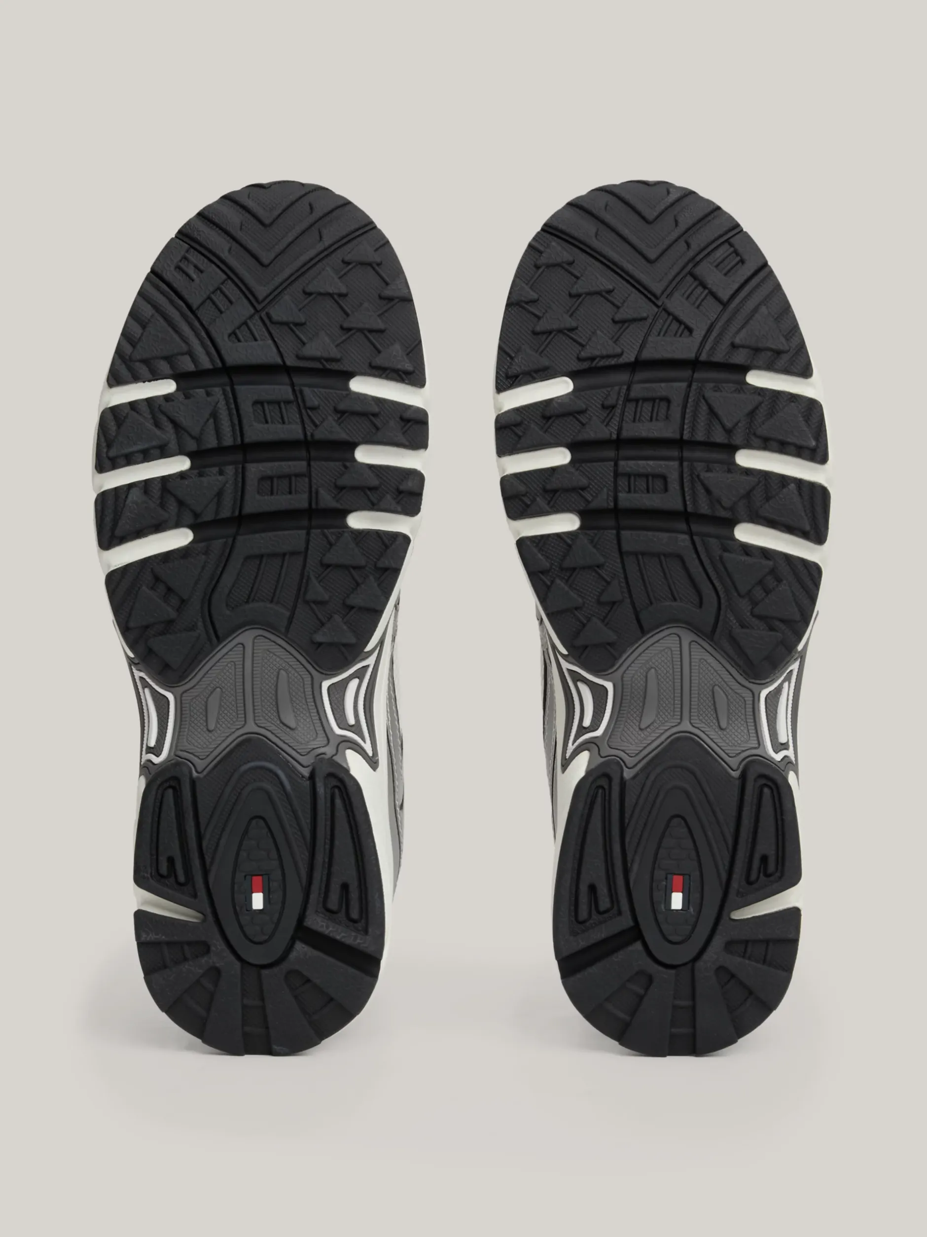 White Trainers|Sneakersy*Tommy Hilfiger Metaliczne Buty Sportowe BLACK