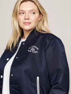 Kurtki & Płaszcze*Tommy Hilfiger Nieprzemakalna Kurtka Bomber Curve Varsity DESERT SKY