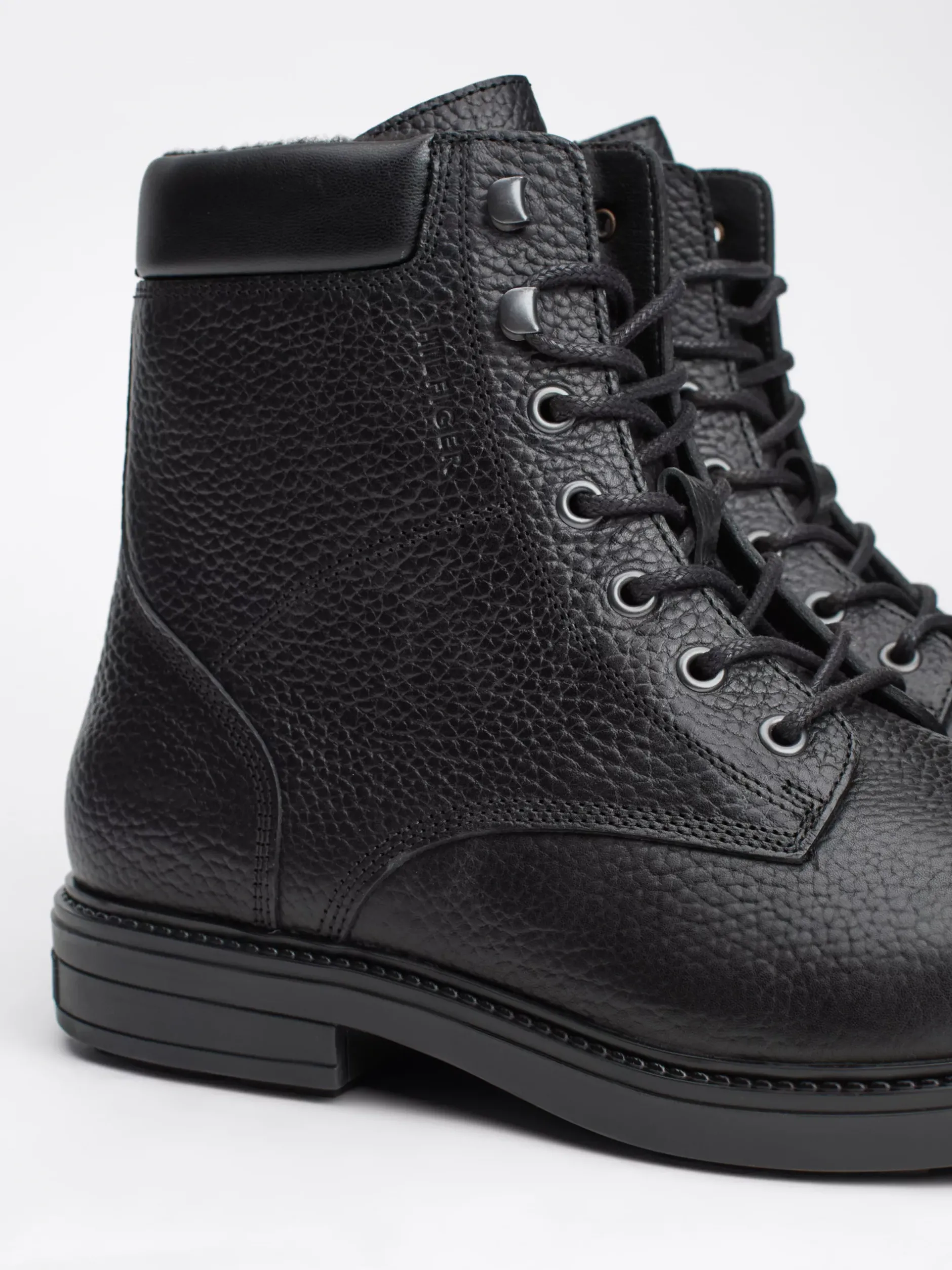 Buty Sznurowane|Buty*Tommy Hilfiger Ocieplane Botki Z Groszkowanej Skóry BLACK