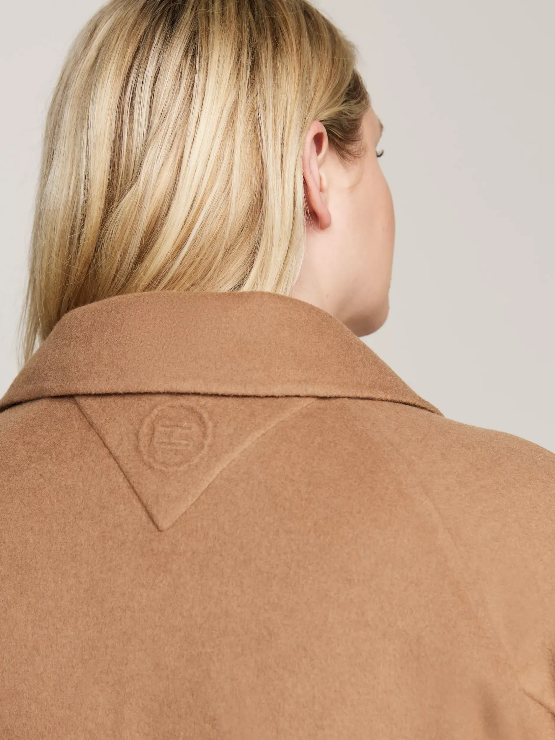 Kurtki & Płaszcze|Wełniane Płaszcze*Tommy Hilfiger Płaszcz Curve Z Paskiem LIGHT SEPIA BROWN