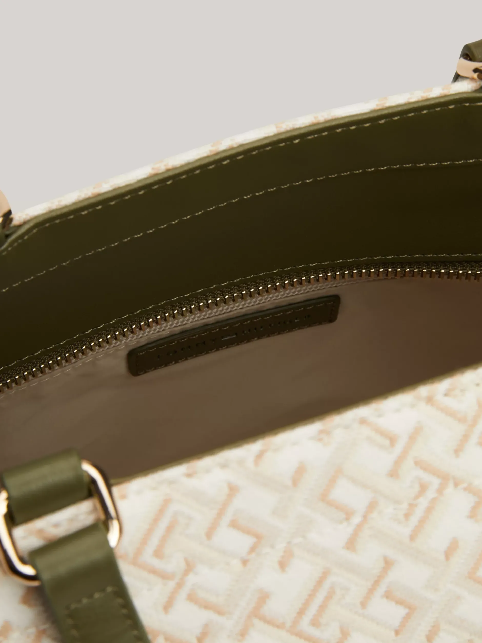 Torebki Tote*Tommy Hilfiger Płócienna Torba Typu Tote W żakardowy Wzór UTILITY OLIVE/NEUTRAL MONO