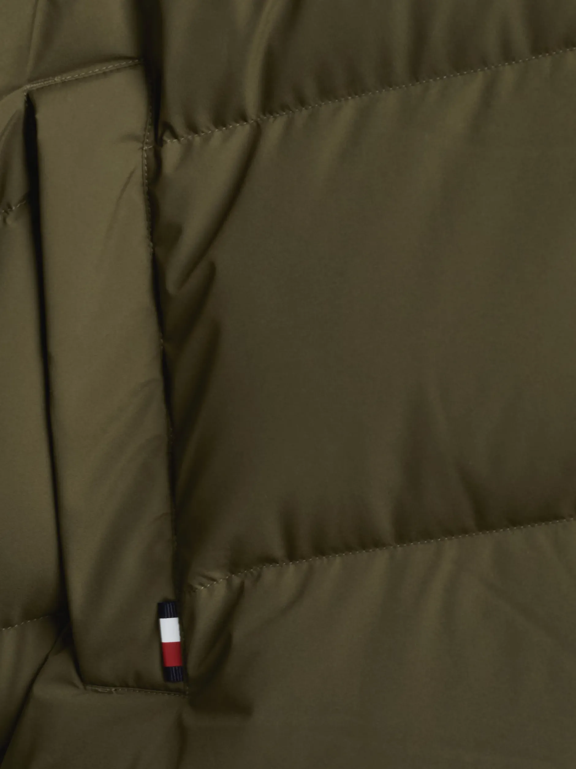 Kurtki & Płaszcze*Tommy Hilfiger Pikowana Kurtka Puchowa Adaptive Z Kapturem ARMY GREEN