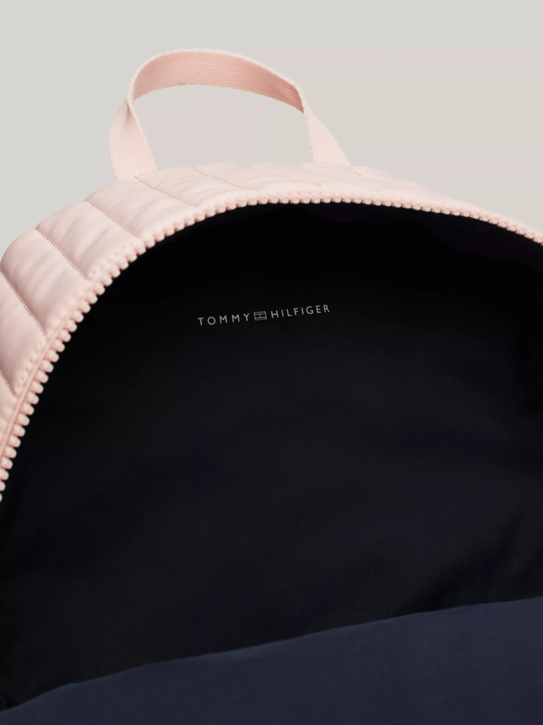Obuwie I Akcesoria*Tommy Hilfiger Pikowany Plecak Dziecięcy Hilfiger Monotype SOFT PINK