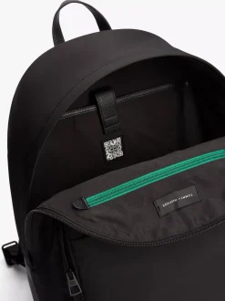 Plecaki*Tommy Hilfiger Plecak O Fasonie Kopułowym Z Teksturowanym Logo BLACK
