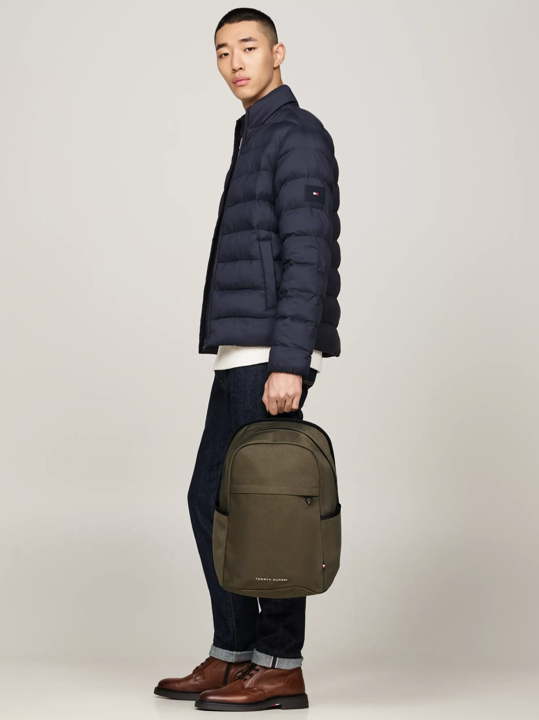 Plecaki*Tommy Hilfiger Plecak Z Przegrodą Na Laptopa I Logo ARMY GREEN