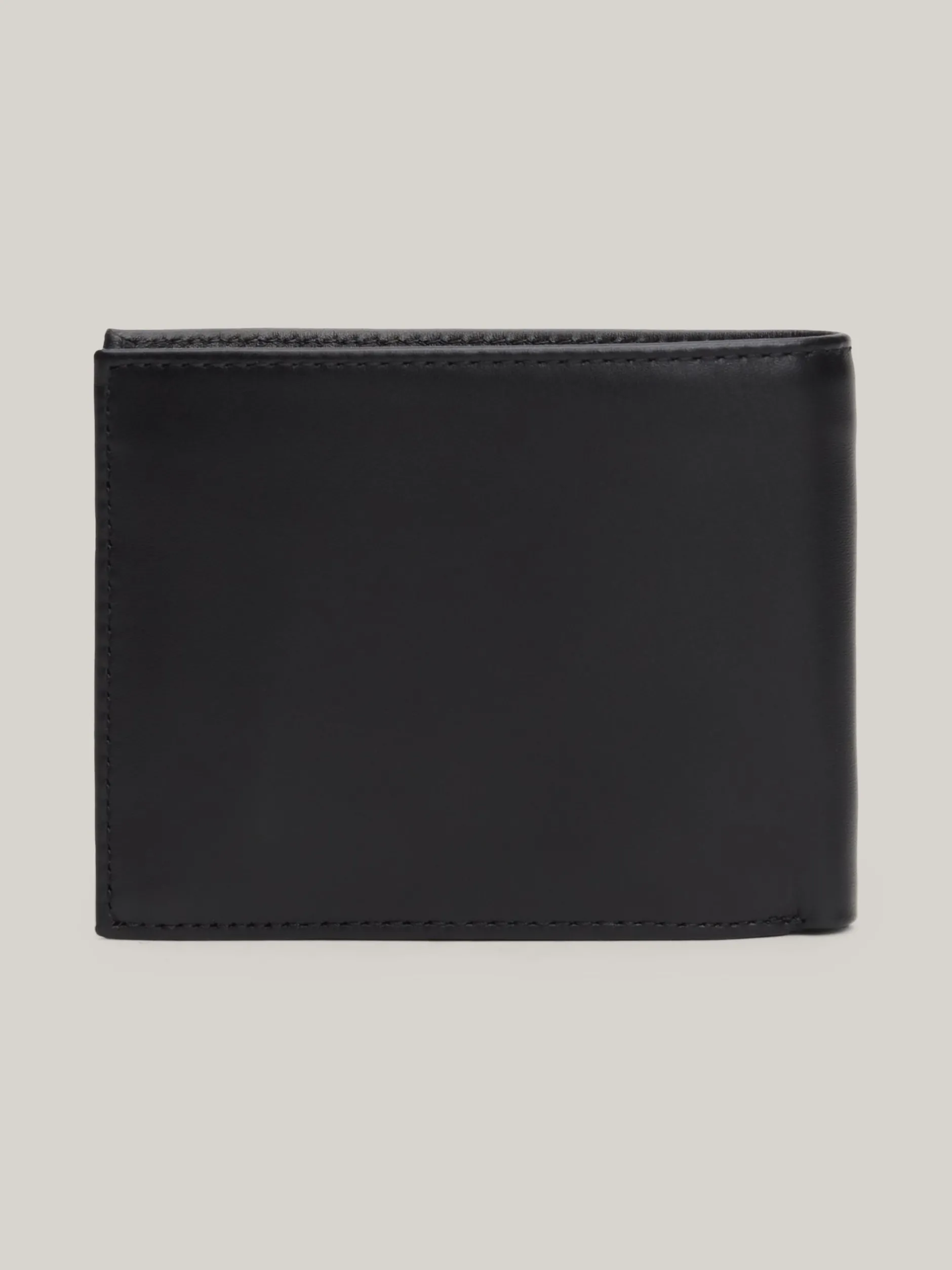 Portfele & Breloczki Do Kluczy*Tommy Hilfiger Portfel Eton Z Klapką BLACK