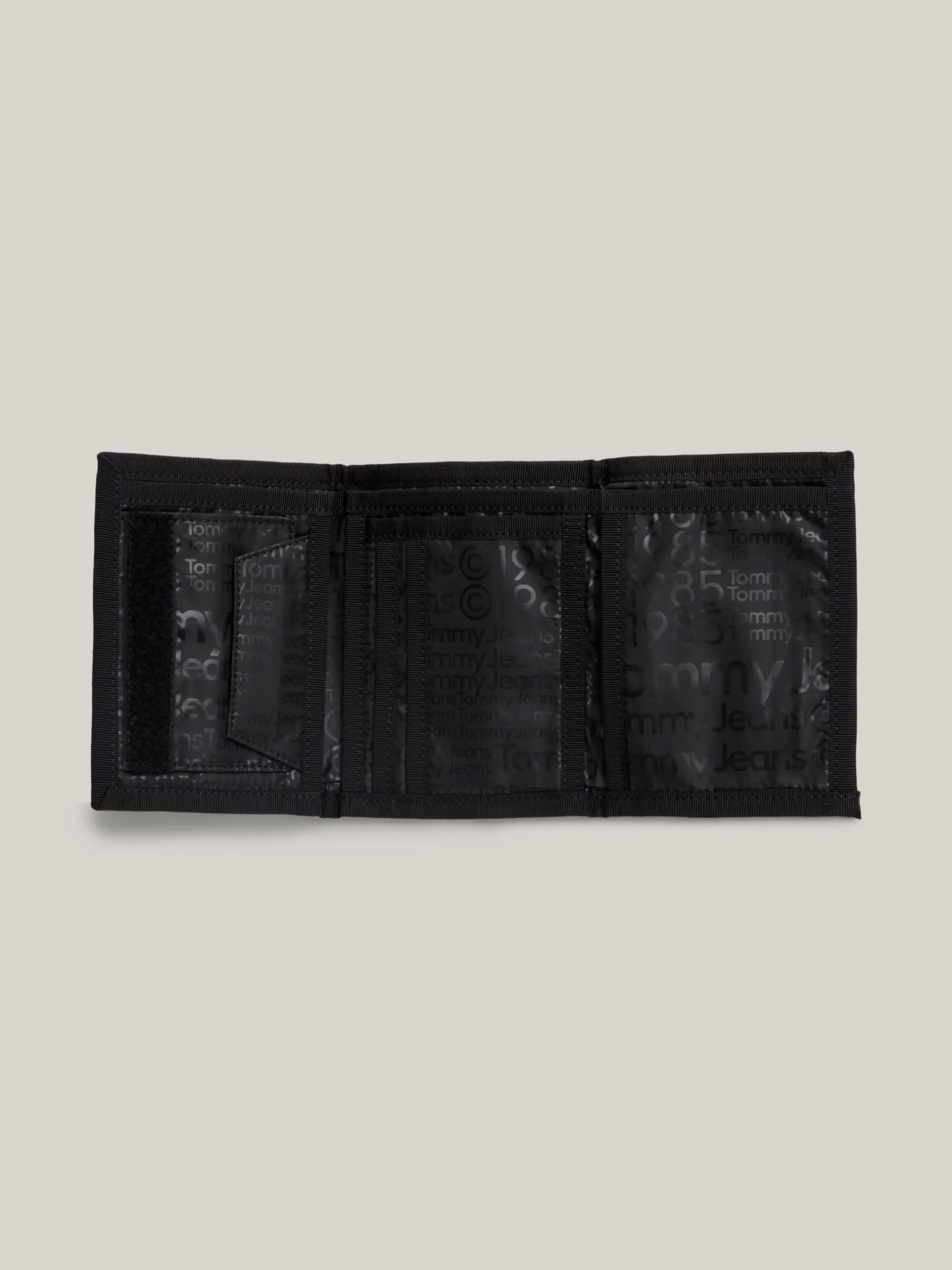 Portfele & Breloczki Do Kluczy*Tommy Hilfiger Portfel Potrójnie Składany Essential Z Logo BLACK