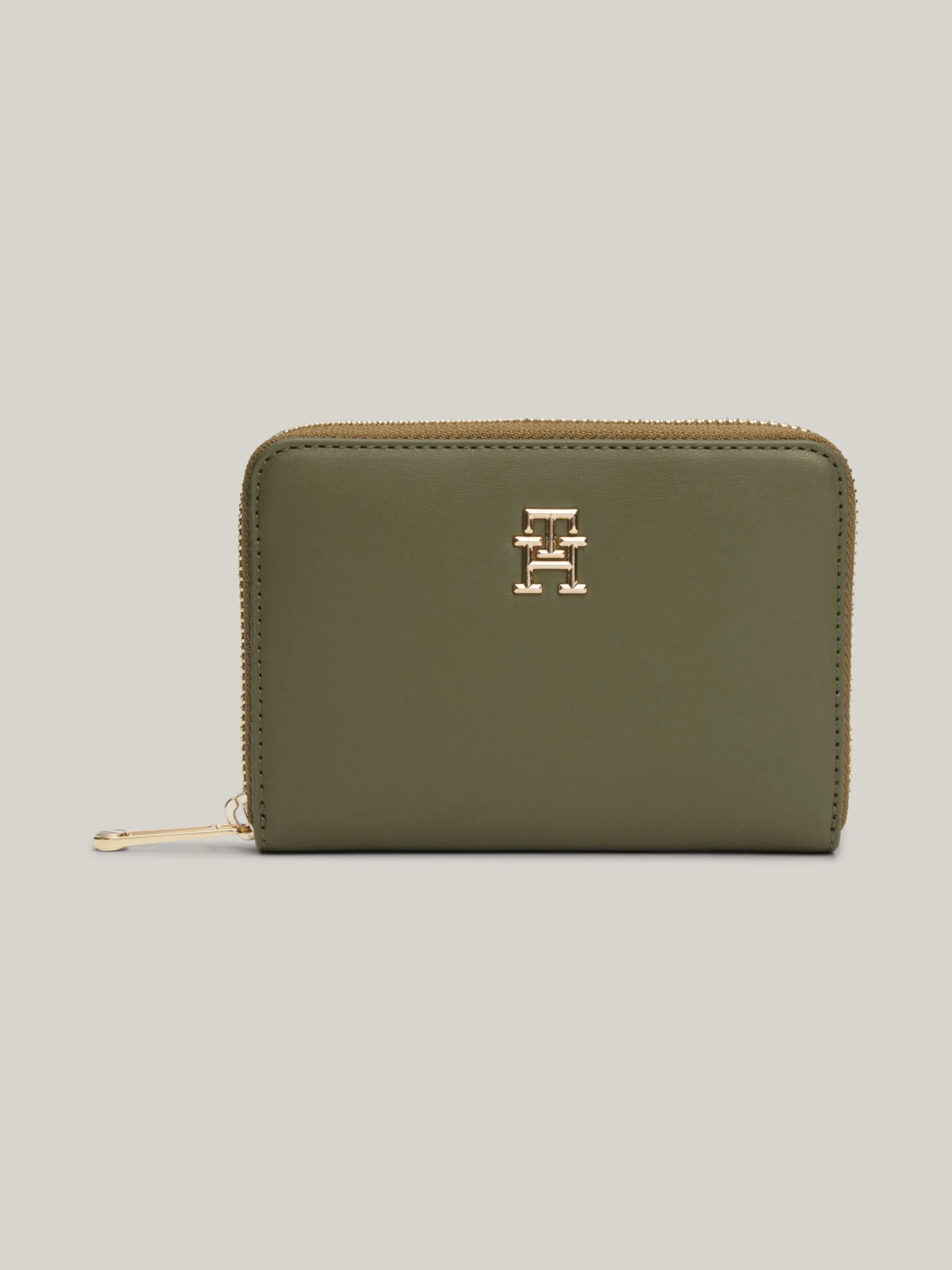 Portfele & Breloczki Do Kluczy*Tommy Hilfiger Portfel Z Monogramem TH I Zapięciem Na Zamek UTILITY OLIVE