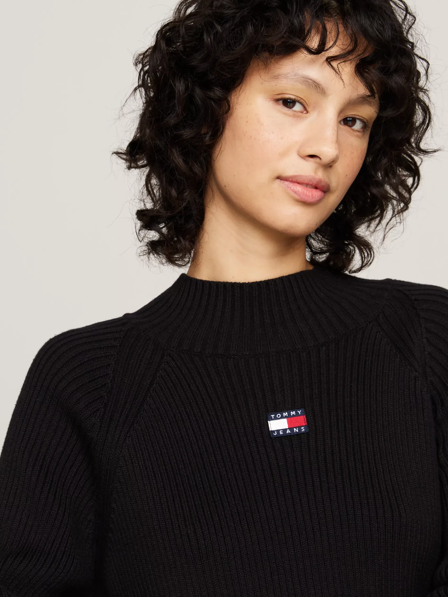 Swetry|Dzianina*Tommy Hilfiger Prążkowany Sweter O Pudełkowym Kroju BLACK