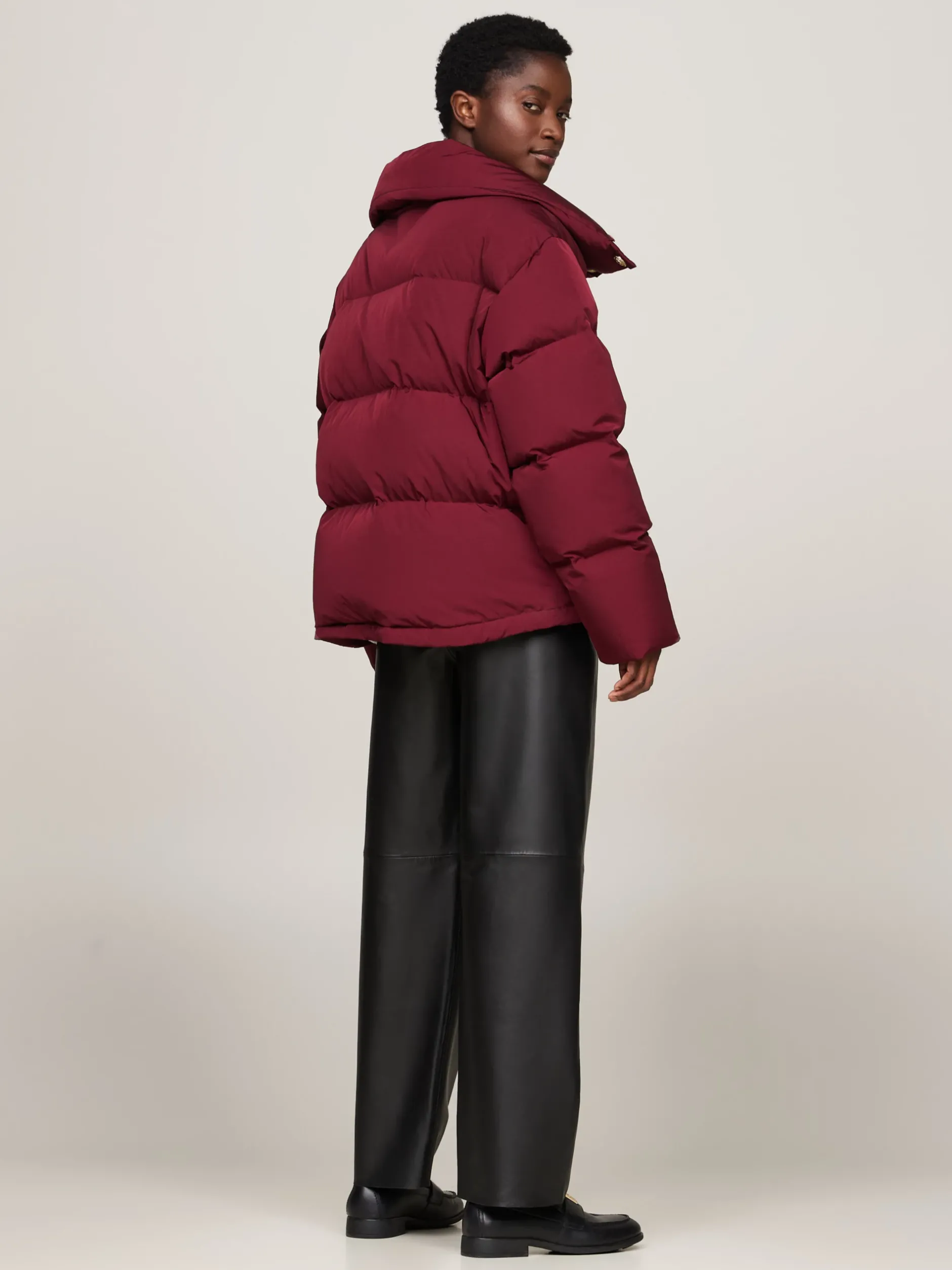 Kurtki & Płaszcze*Tommy Hilfiger Puchowa Kurtka O Kroju Oversize DEEP ROUGE