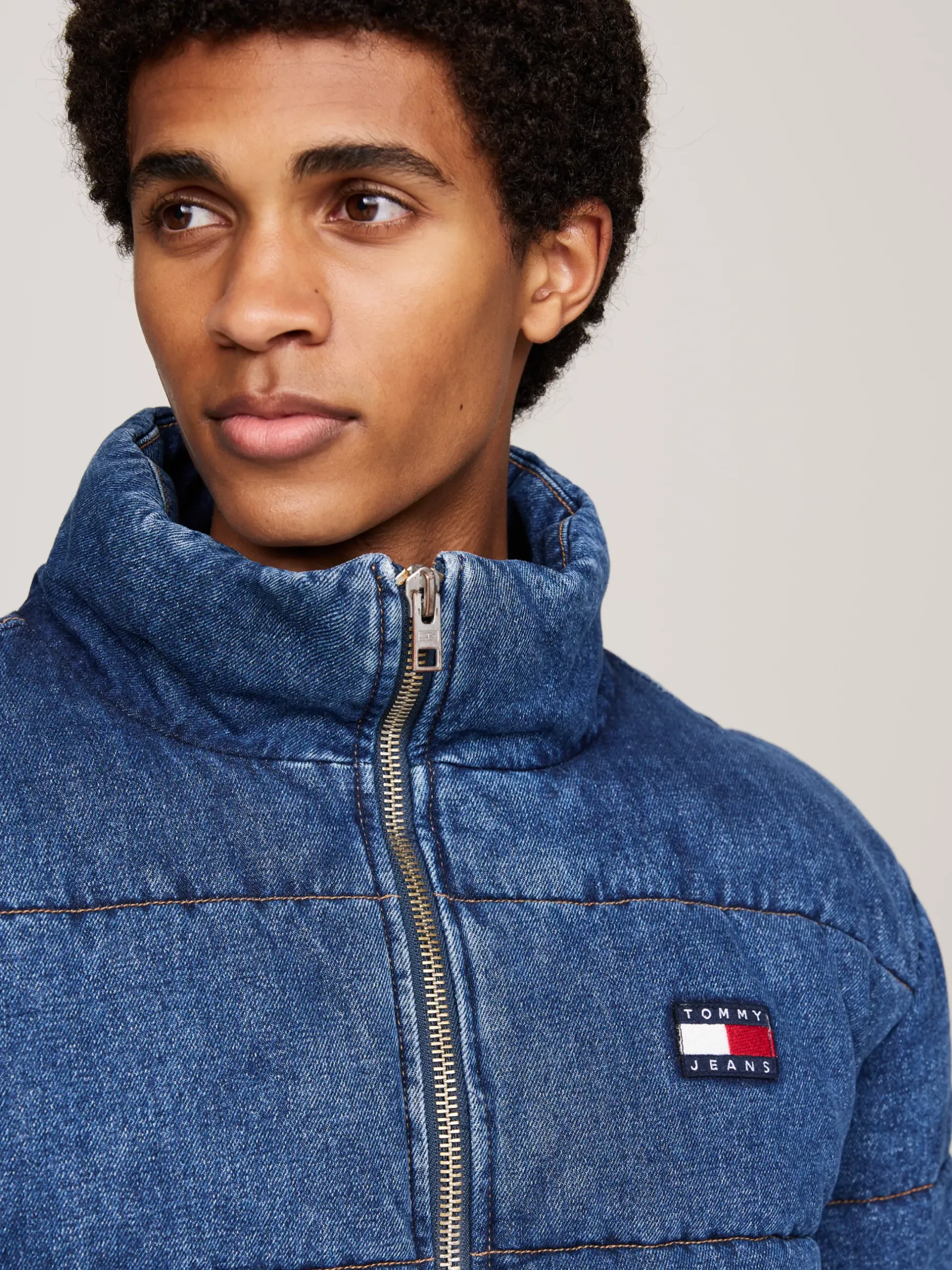 Kurtki & Płaszcze*Tommy Hilfiger Puchowa Kurtka Z Denimu Z Logo DENIM MEDIUM