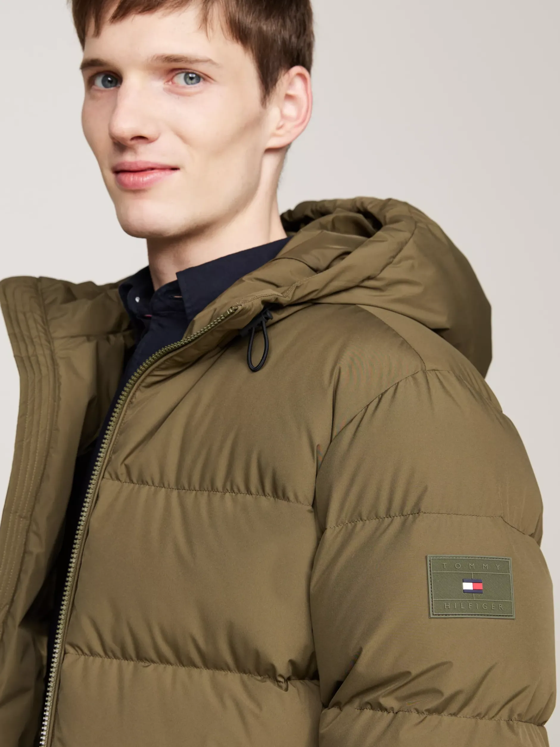Kurtki & Płaszcze*Tommy Hilfiger Puchowa Kurtka Z Kapturem ARMY GREEN