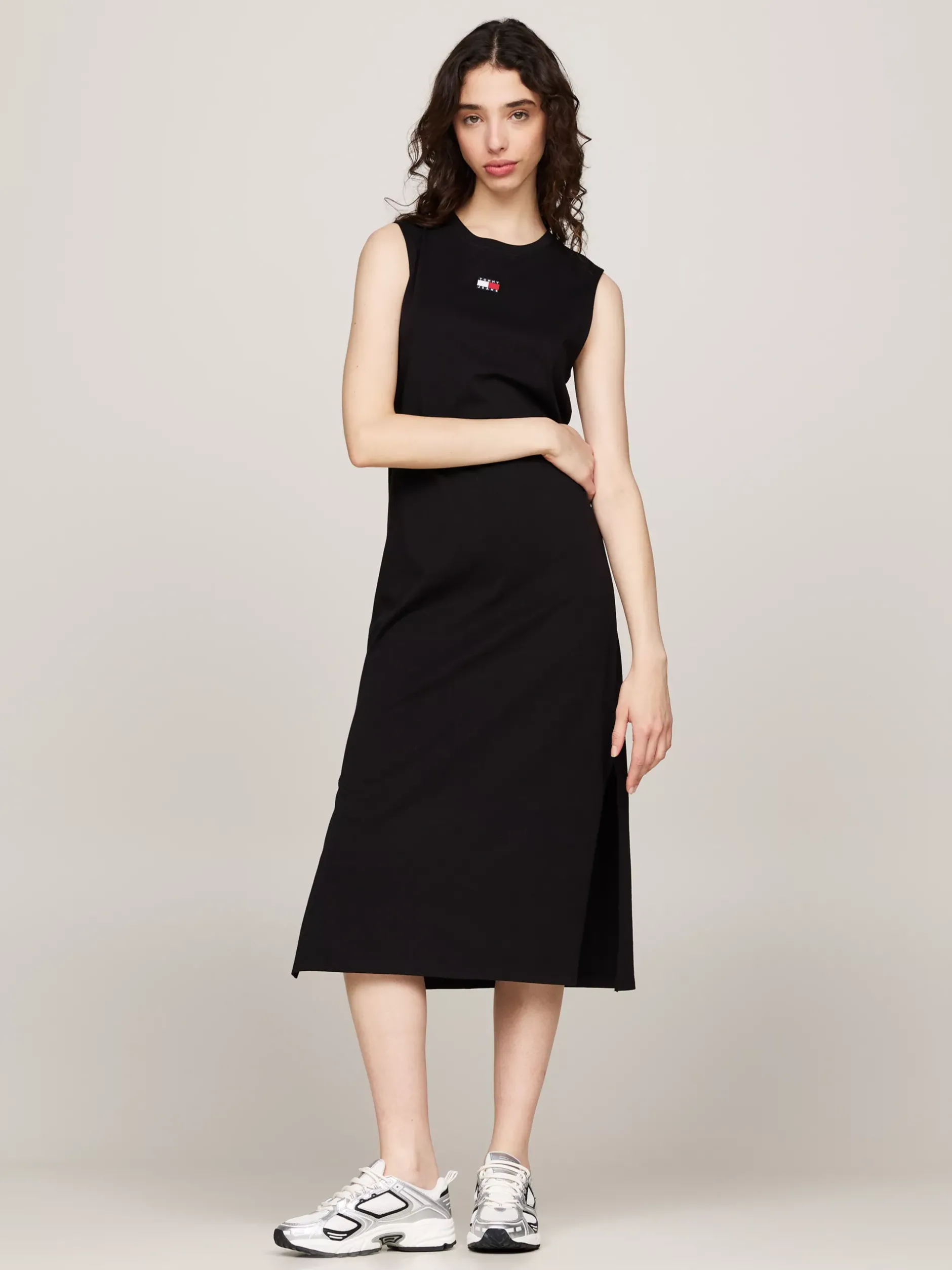 Sukienki*Tommy Hilfiger Pudełkowa Sukienka Maxi Bez Rękawów Z Naszywką BLACK