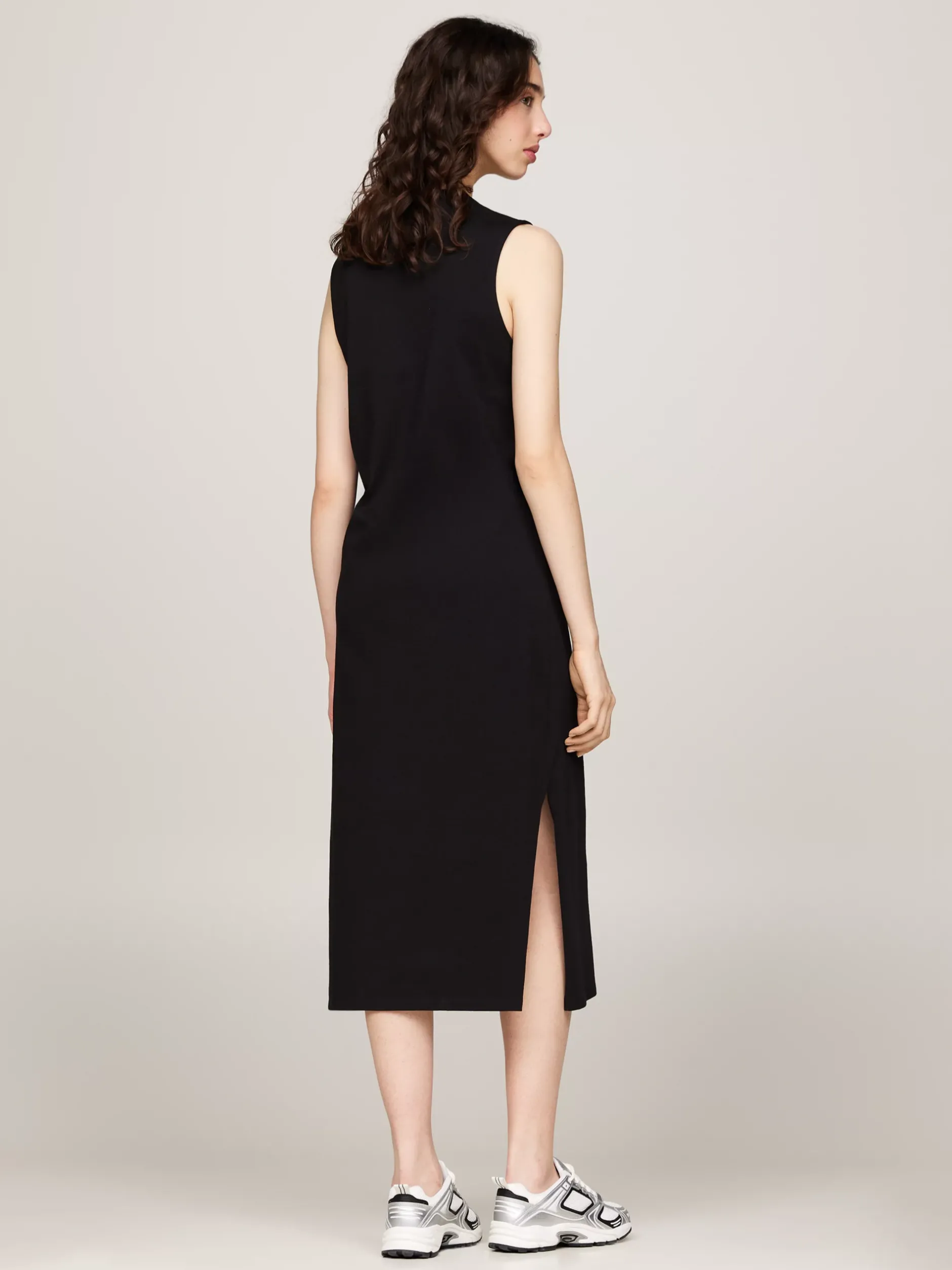 Sukienki*Tommy Hilfiger Pudełkowa Sukienka Maxi Bez Rękawów Z Naszywką BLACK