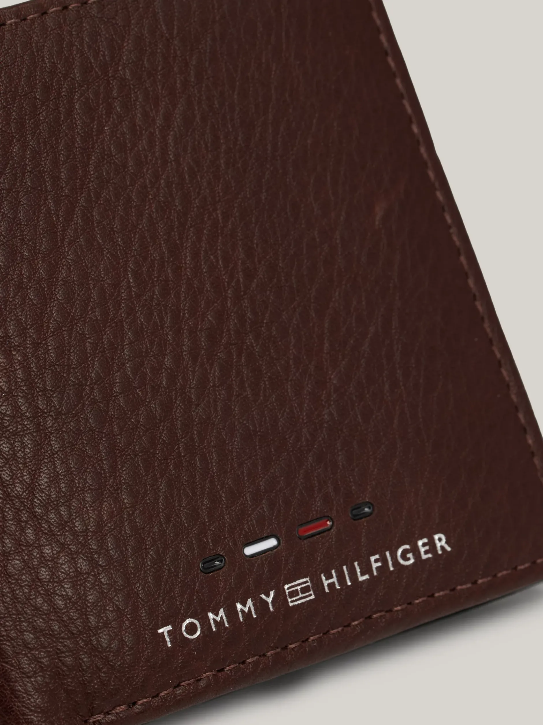 Portfele & Breloczki Do Kluczy*Tommy Hilfiger Składany Portfel Ze Skóry Premium COGNAC