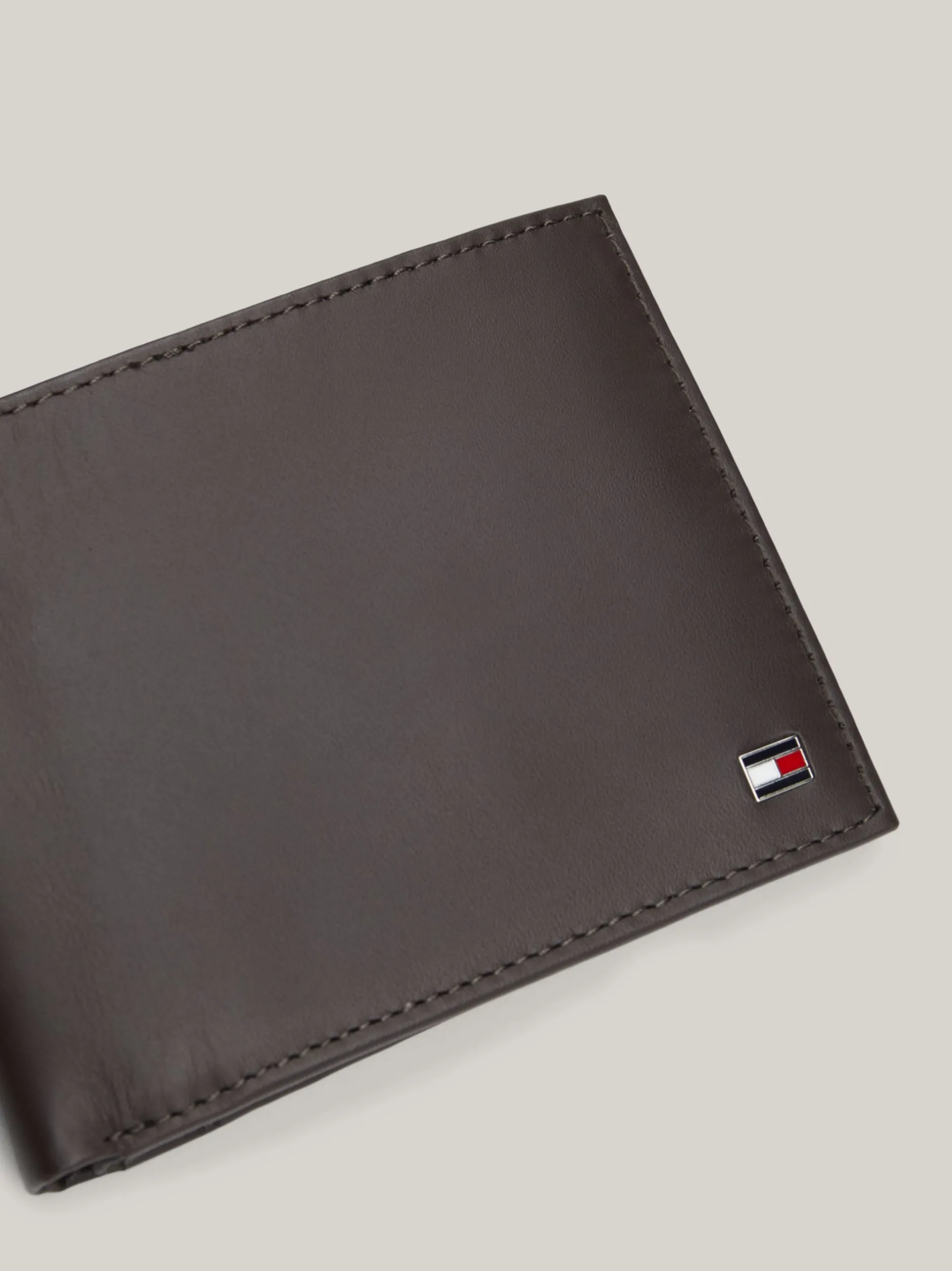 Portfele & Breloczki Do Kluczy*Tommy Hilfiger Składany Skórzany Portfel BROWN