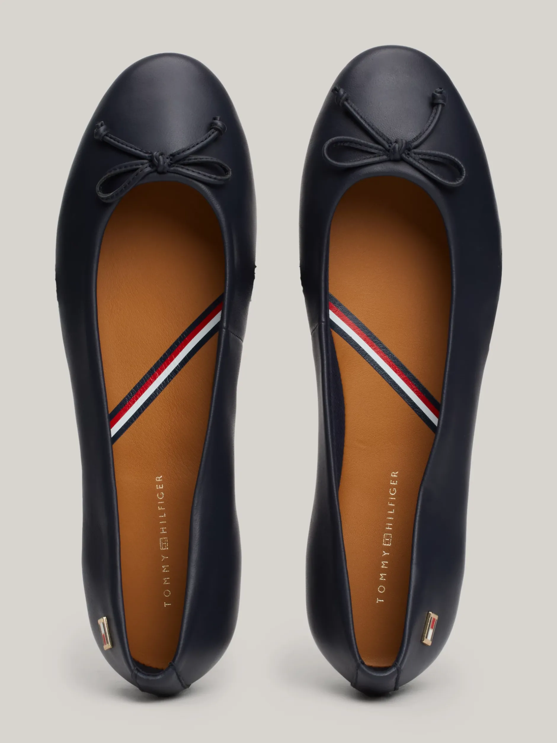Baleriny|Płaskie Buty*Tommy Hilfiger Skórzane Baleriny Z Kokardą I Flagą SPACE BLUE
