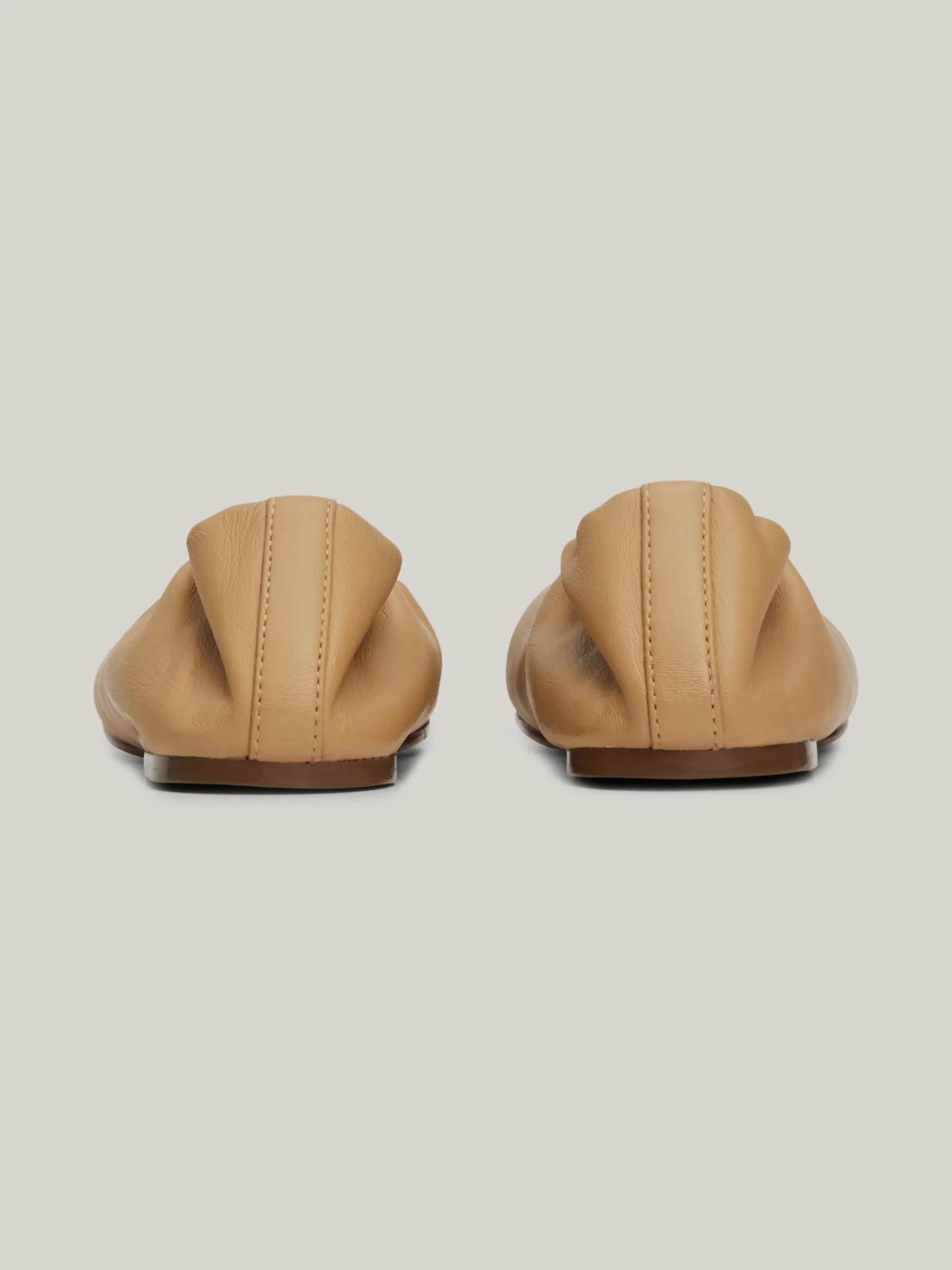 Baleriny|Płaskie Buty*Tommy Hilfiger Skórzane Baleriny Z Plakietką Z Monogramem TH CLASSIC KHAKI