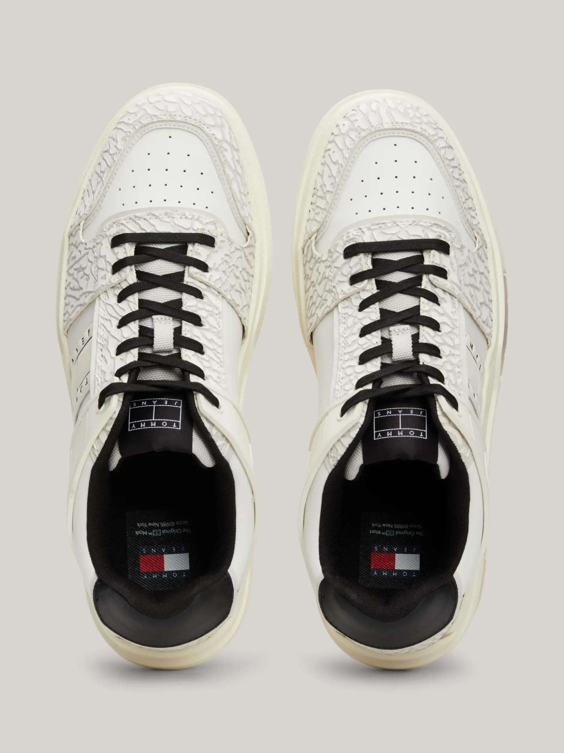 White Trainers|Sneakersy*Tommy Hilfiger Skórzane Buty Sportowe Brooklyn IVORY