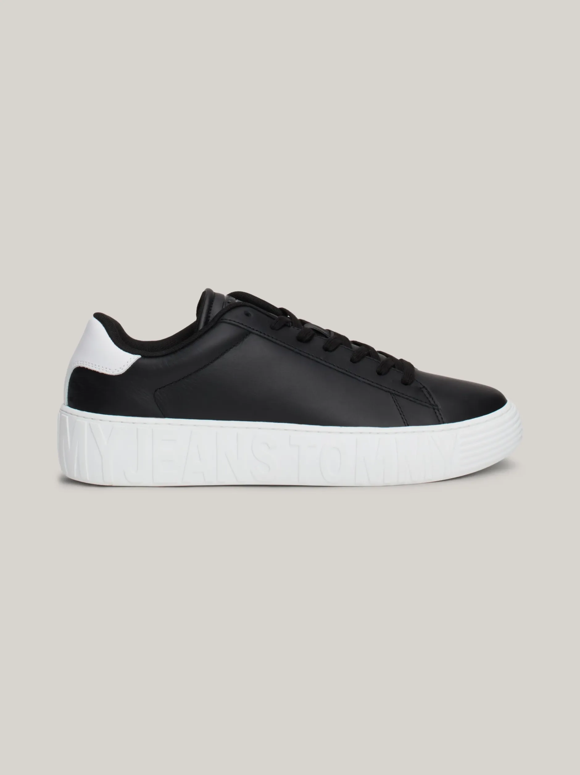 Sneakersy*Tommy Hilfiger Skórzane Buty Sportowe Essential BLACK