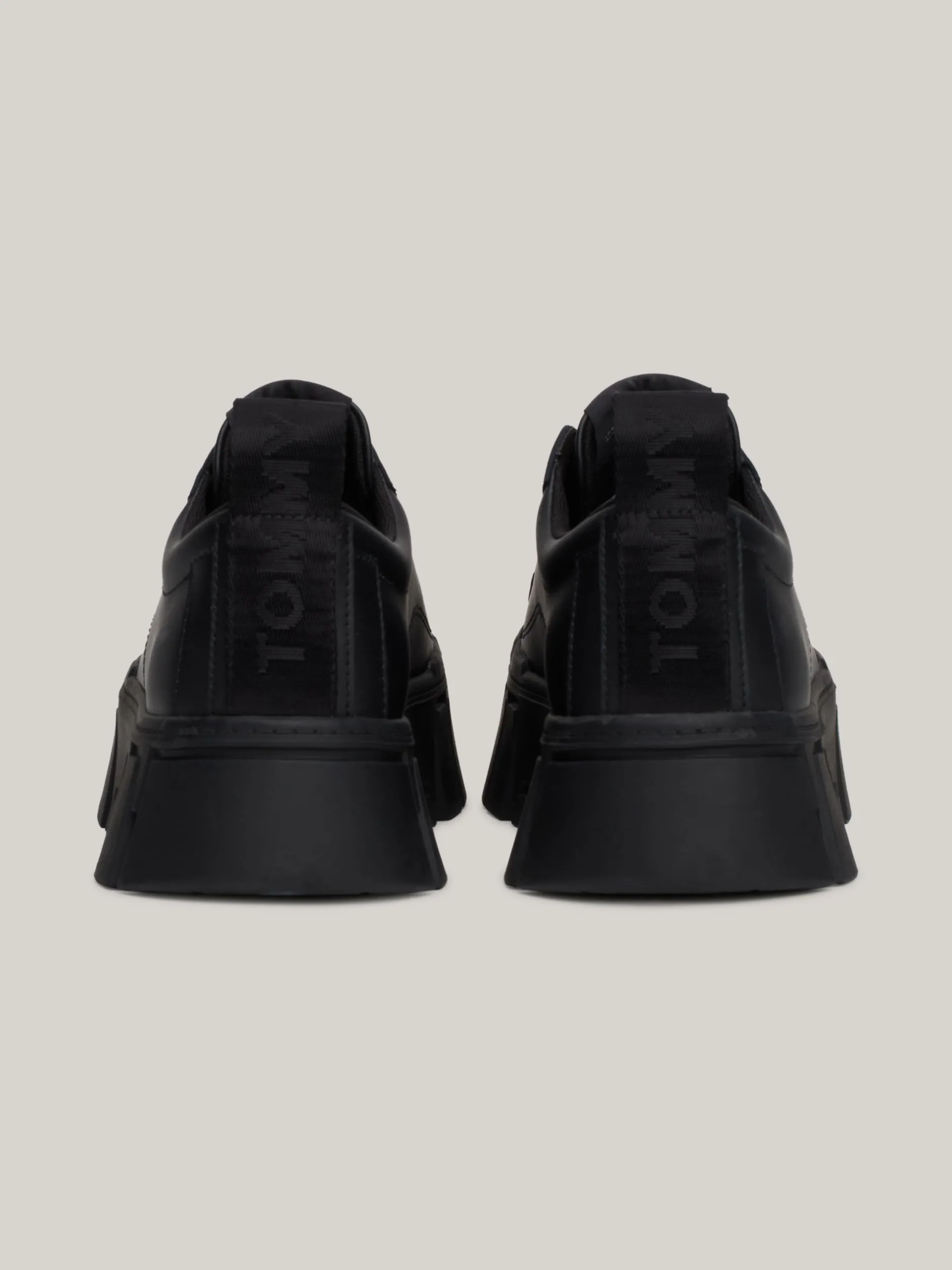 Sneakersy*Tommy Hilfiger Skórzane Buty Sportowe Na Platformie BLACK