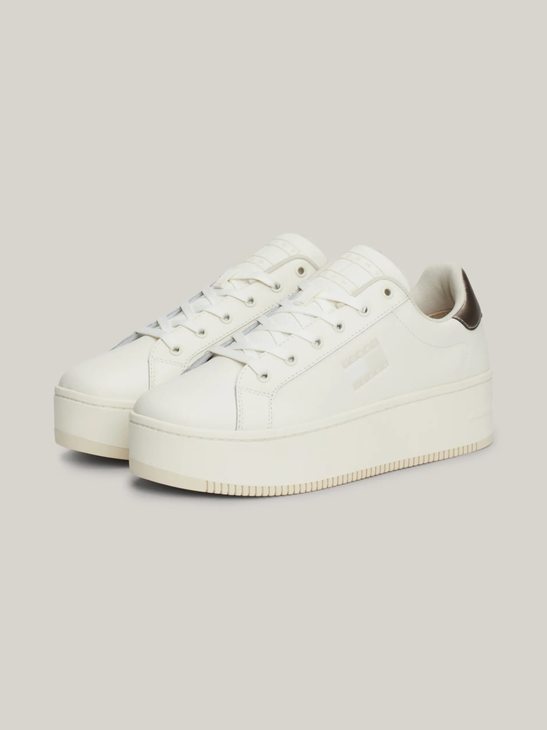 Sneakersy*Tommy Hilfiger Skórzane Buty Sportowe Na Płaskiej Podeszwie IVORY / GRAY GOLD