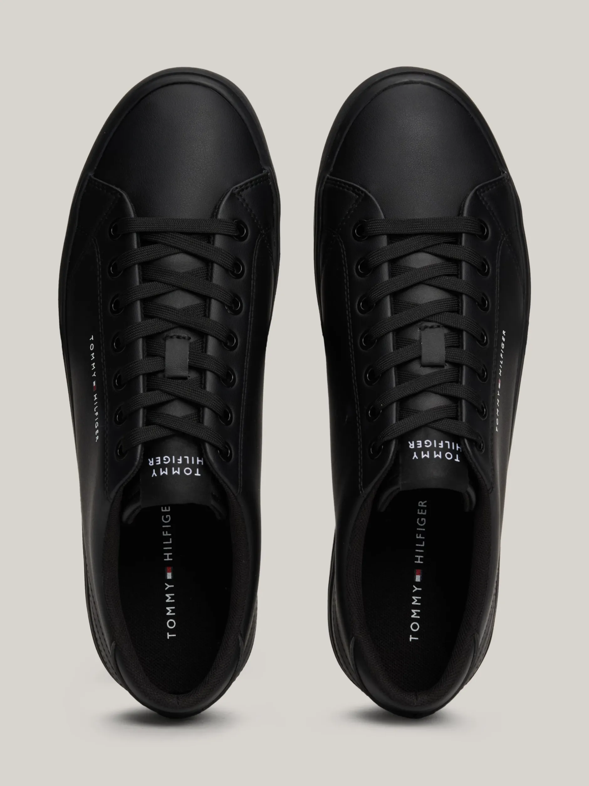 Sneakersy*Tommy Hilfiger Skórzane Buty Sportowe Na Płaskiej Platformie BLACK