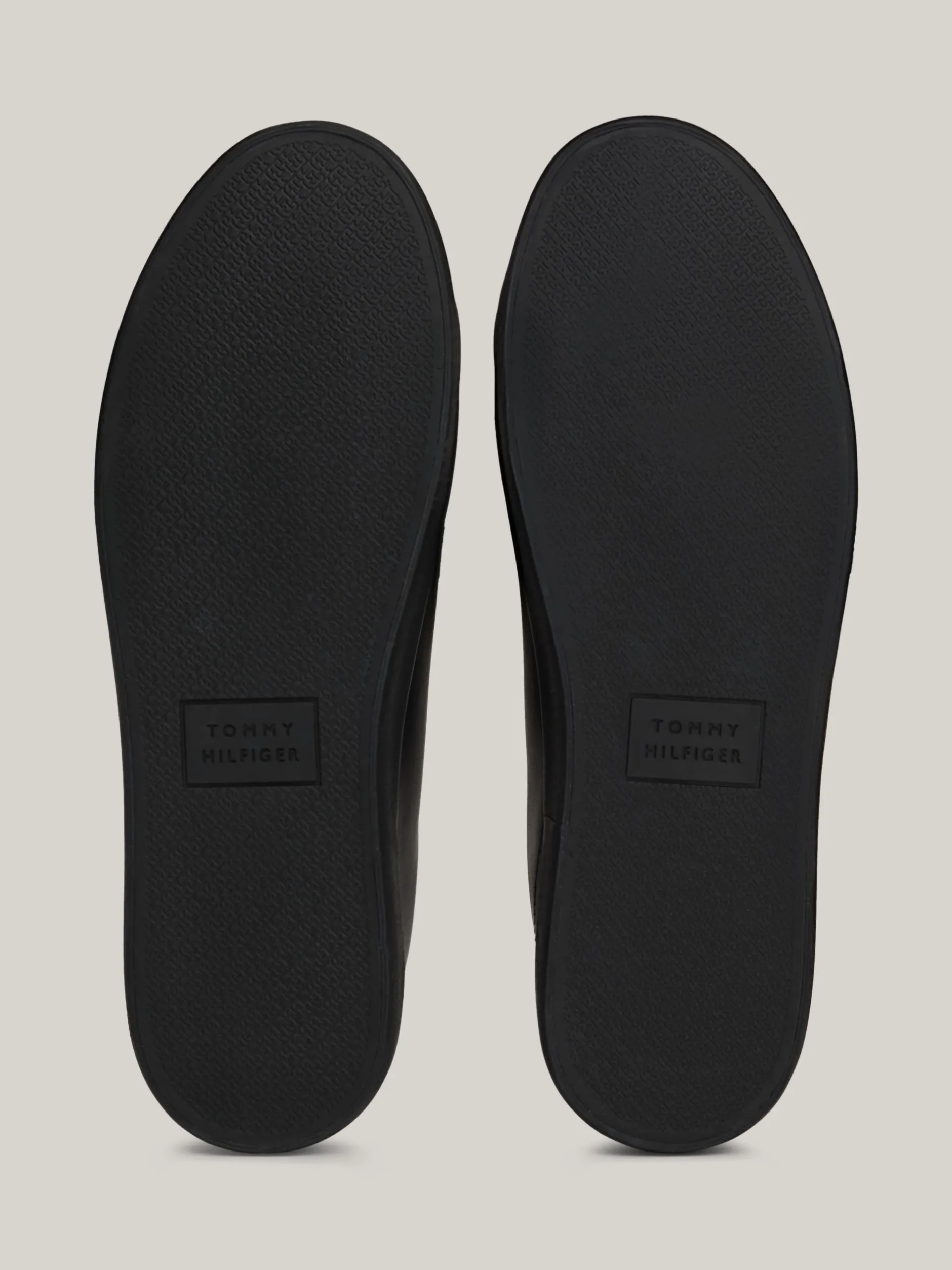 Sneakersy*Tommy Hilfiger Skórzane Buty Sportowe Na Płaskiej Platformie BLACK