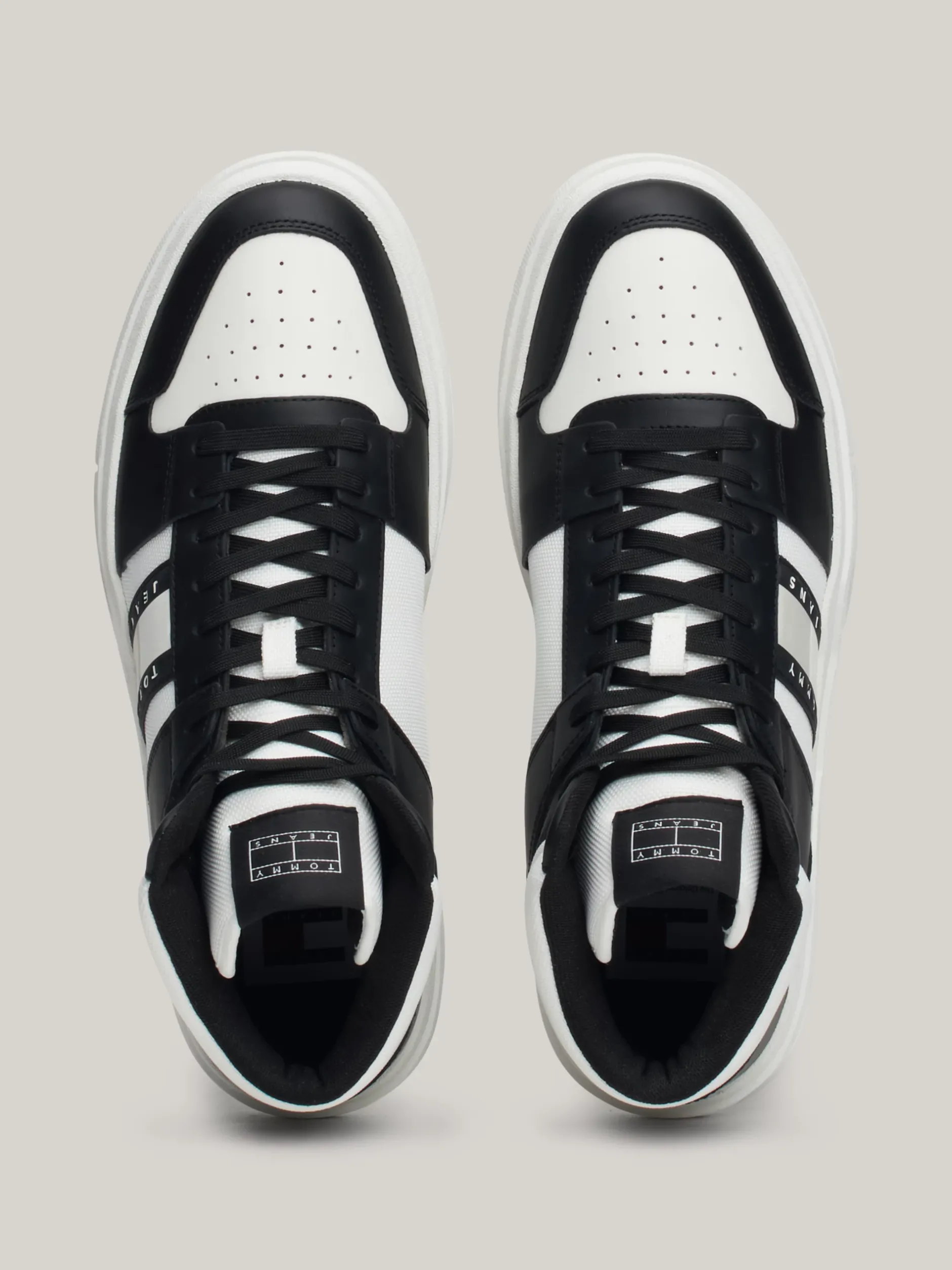 Sneakersy*Tommy Hilfiger Skórzane Buty Sportowe The Brooklyn Do Kostki BLACK