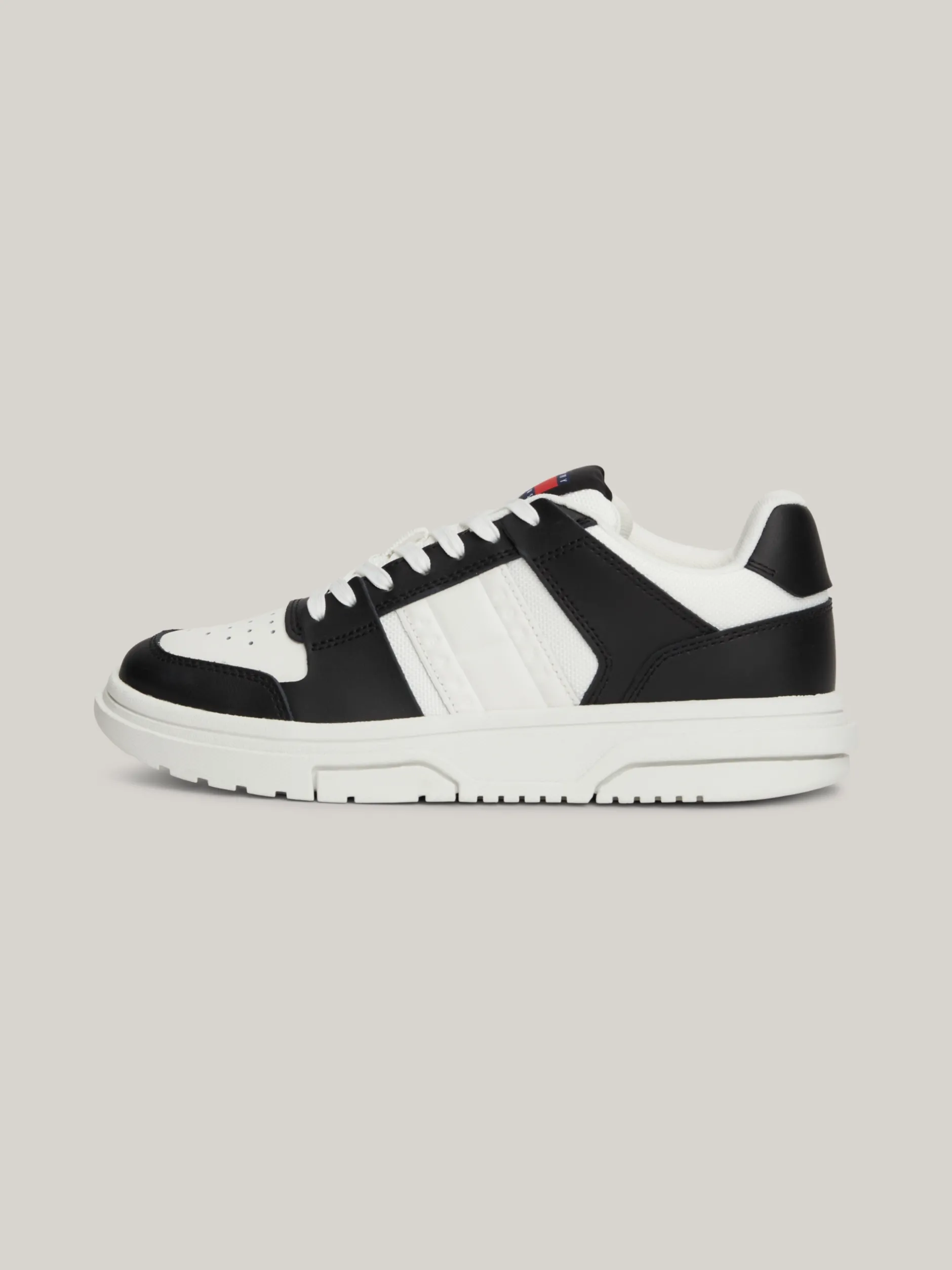 Sneakersy*Tommy Hilfiger Skórzane Buty Sportowe The Brooklyn BLACK