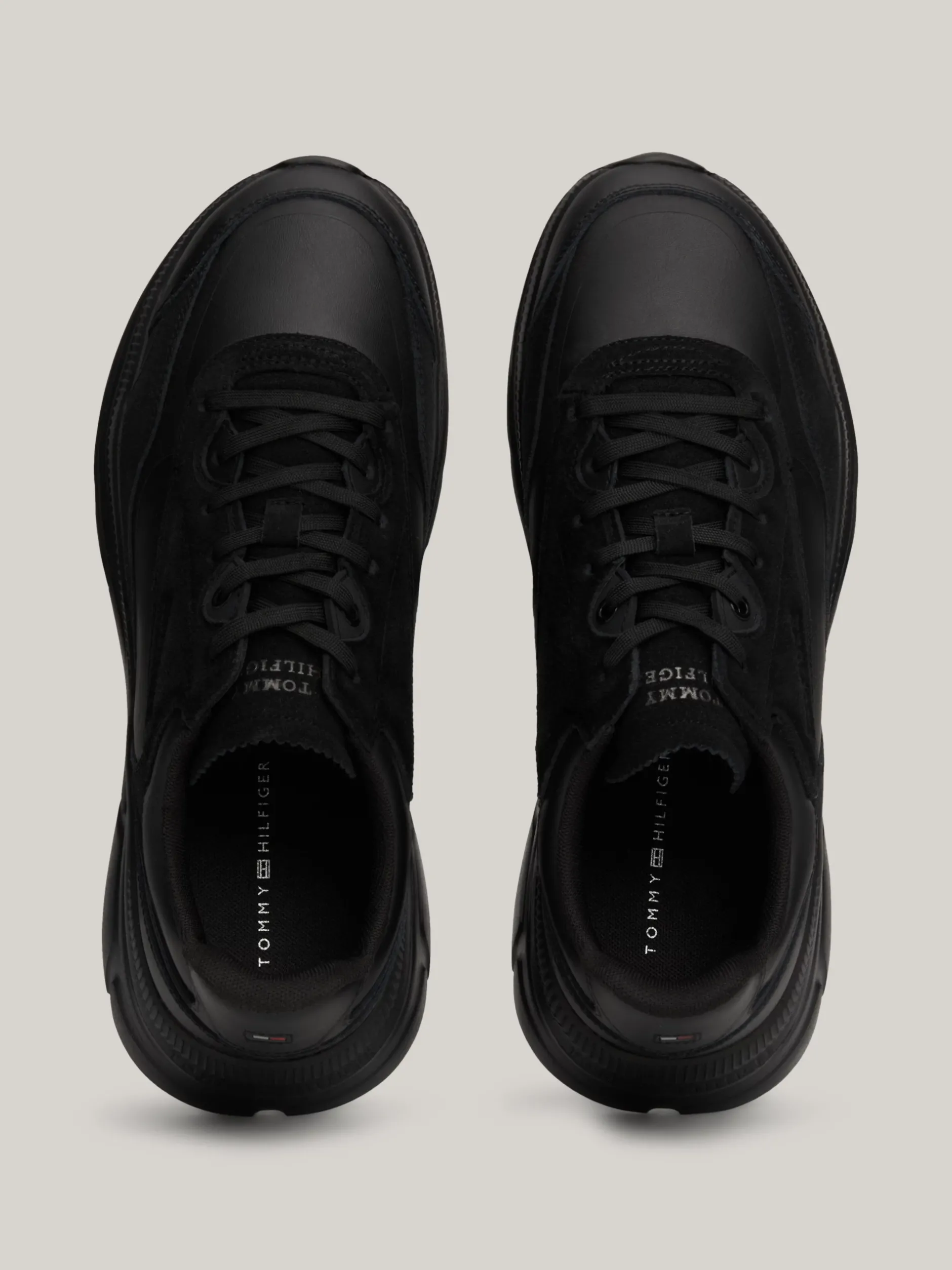 Sneakersy*Tommy Hilfiger Skórzane Buty Sportowe Typu Runner BLACK
