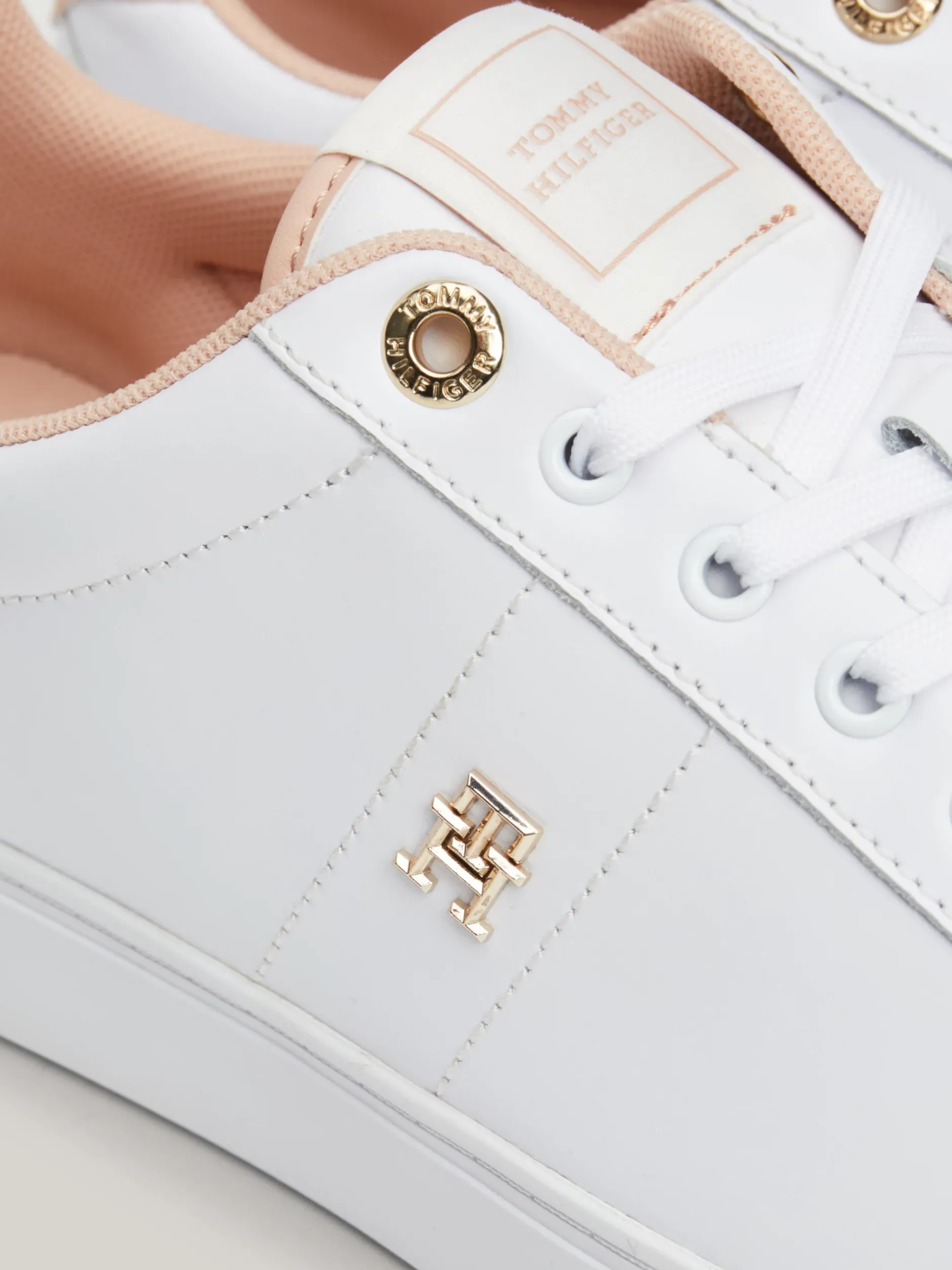 Sneakersy*Tommy Hilfiger Skórzane Buty Sportowe Z Monogramem TH WHITE/PINK BLOOM