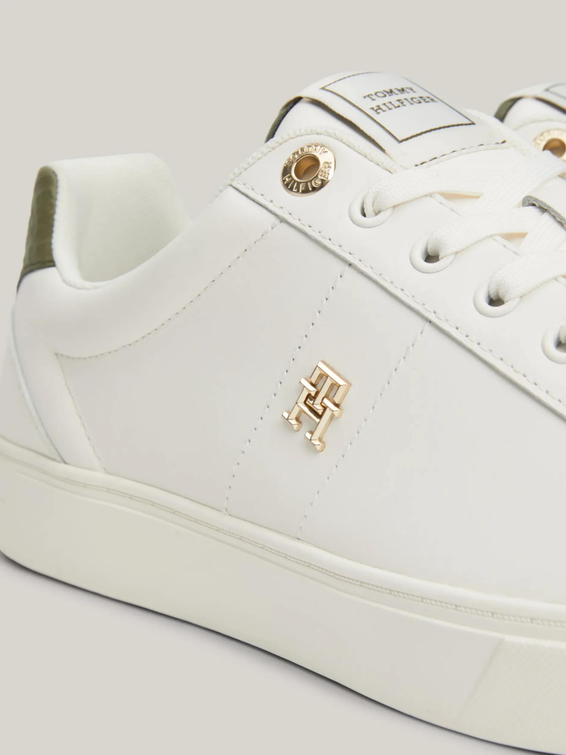 Sneakersy*Tommy Hilfiger Skórzane Buty Sportowe Z Monogramem TH ANCIENT WHITE
