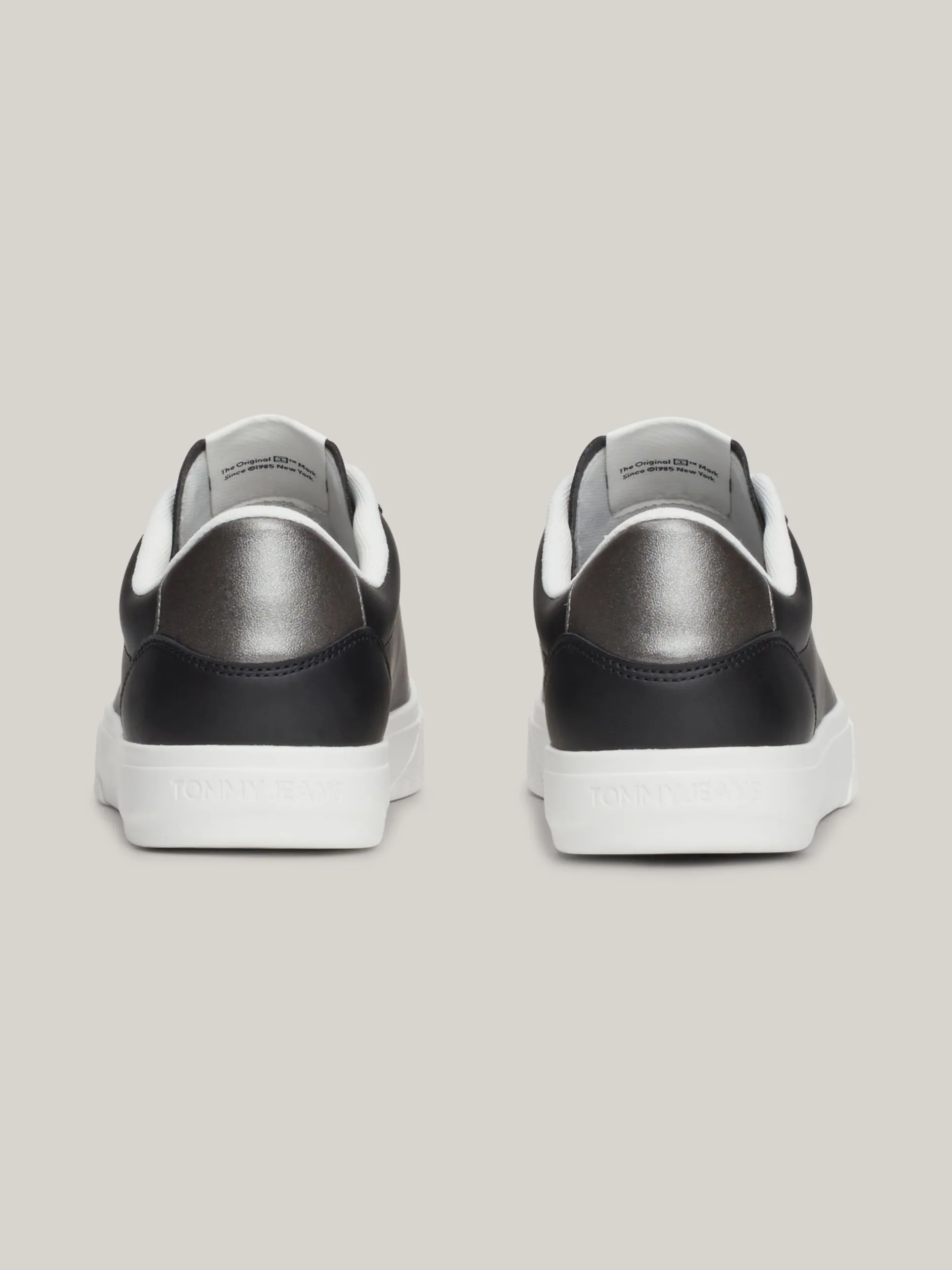 Sneakersy*Tommy Hilfiger Skórzane Buty Sportowe Z Podeszwą Cupsole BLACK