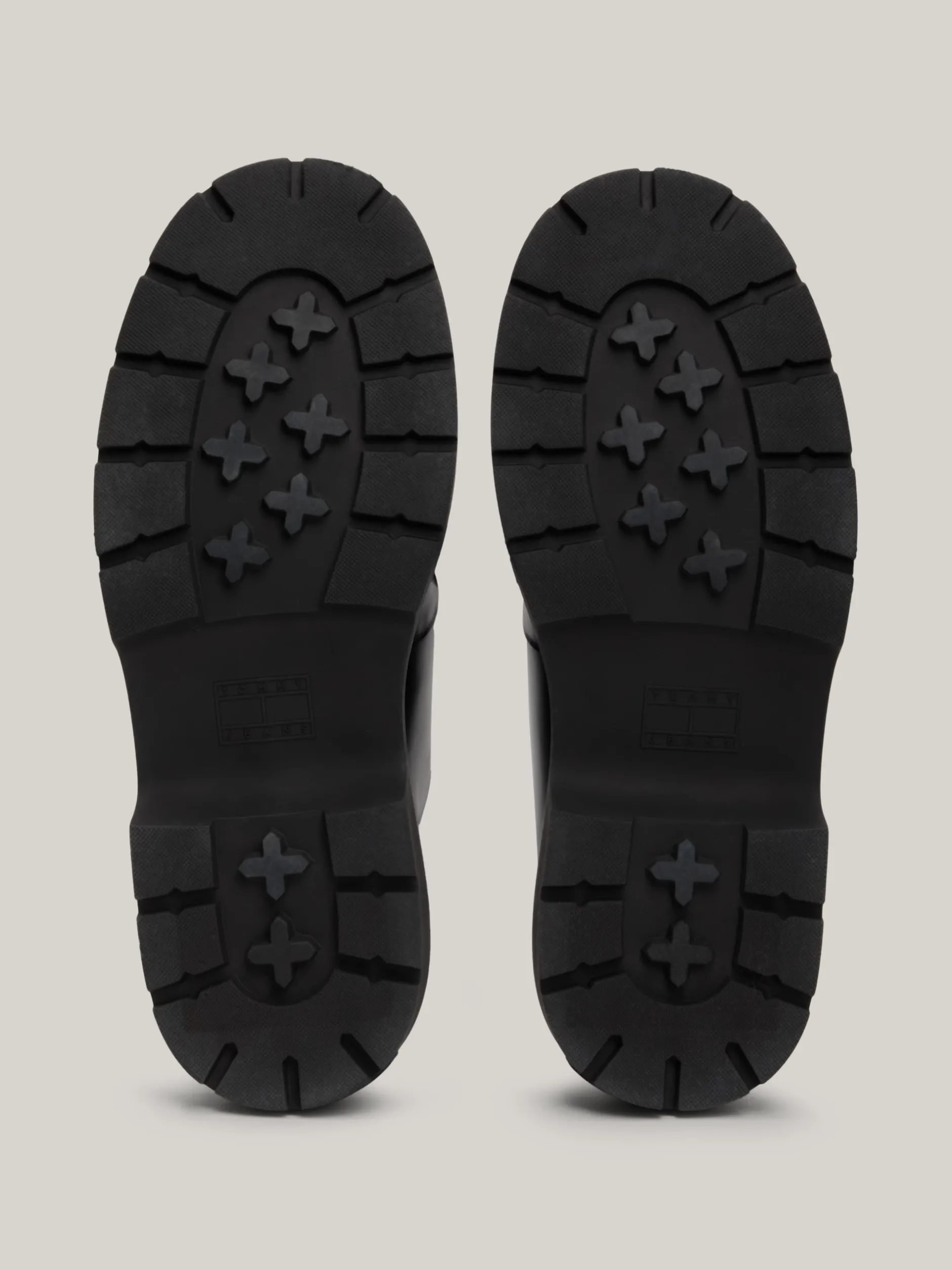 Buty Casual*Tommy Hilfiger Skórzane Buty Typu Derby Na Grubej Podeszwie BLACK