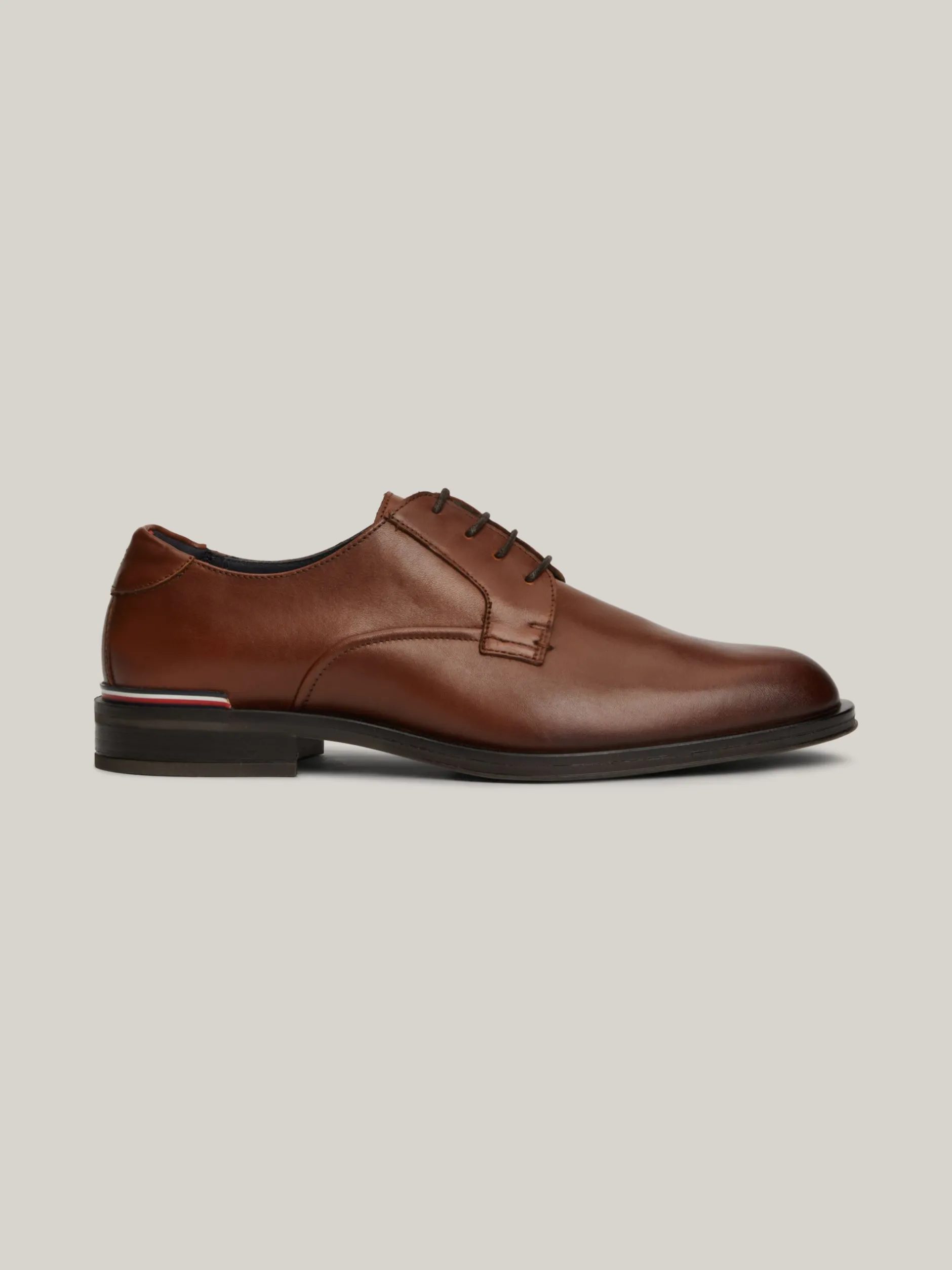 Buty Wizytowe*Tommy Hilfiger Skórzane Derby Z Sygnowaną Tasiemką WINTER COGNAC