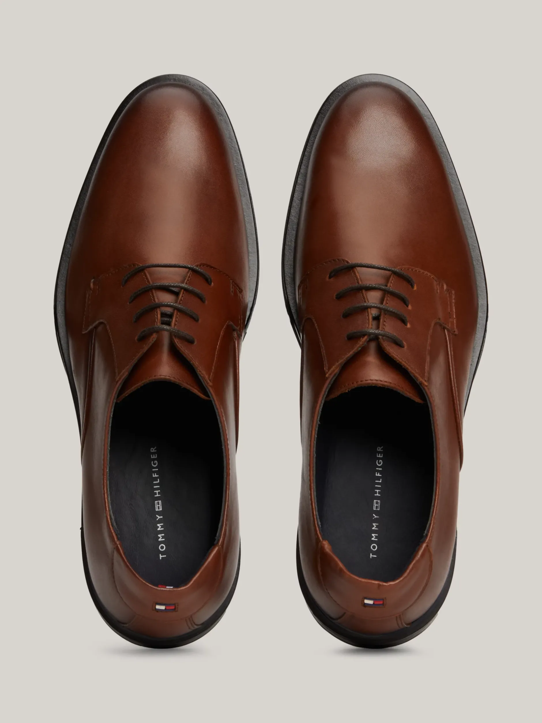 Buty Wizytowe*Tommy Hilfiger Skórzane Derby Z Sygnowaną Tasiemką WINTER COGNAC