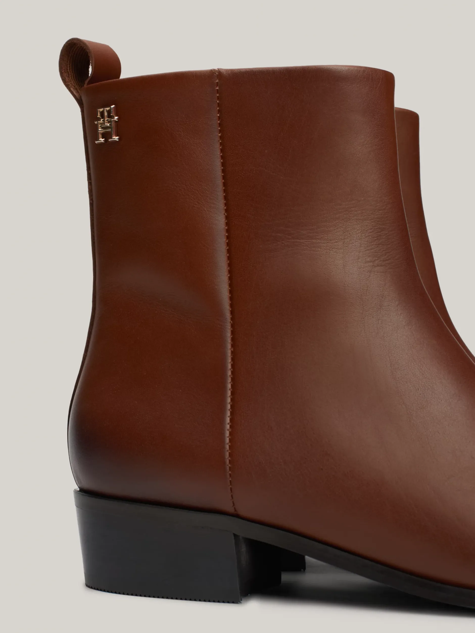 Botki*Tommy Hilfiger Skórzane Kowbojki Z Monogramem COGNAC BROWN