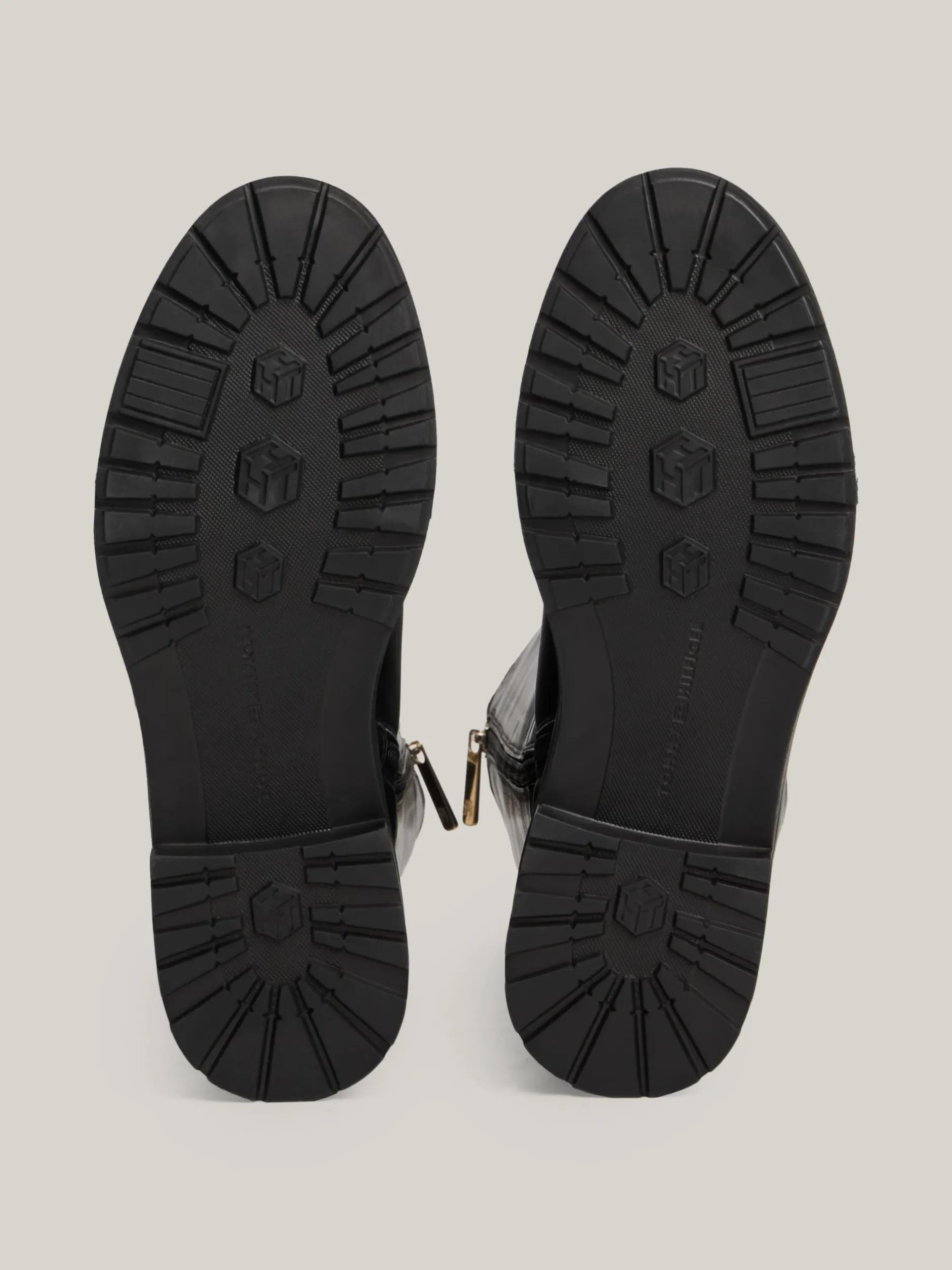 Kozaki|Botki*Tommy Hilfiger Skórzane Kozaki Z Plakietką Na Pasku BLACK