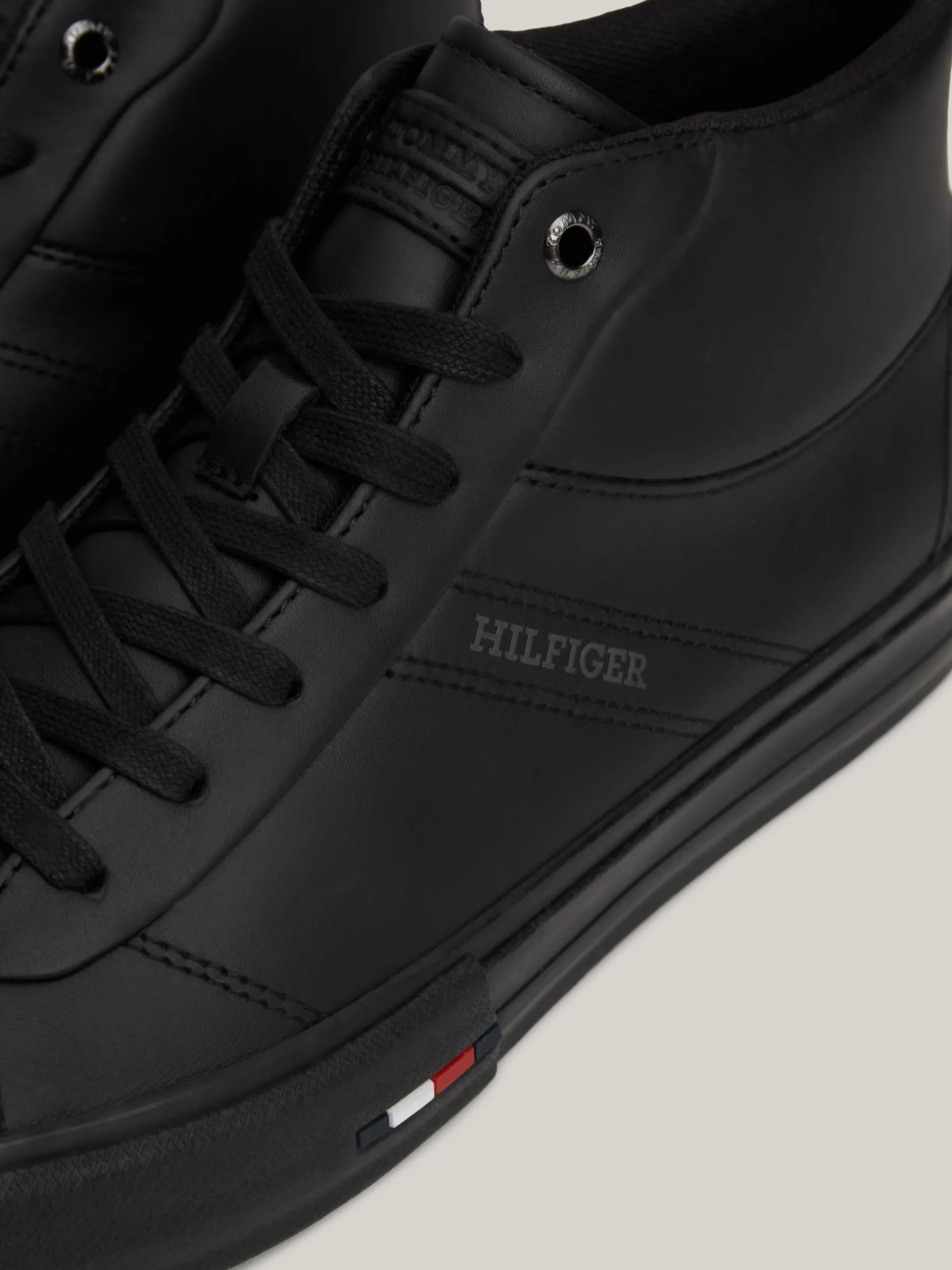 Sneakersy*Tommy Hilfiger Skórzane Sznurowane Buty Sportowe Za Kostkę BLACK