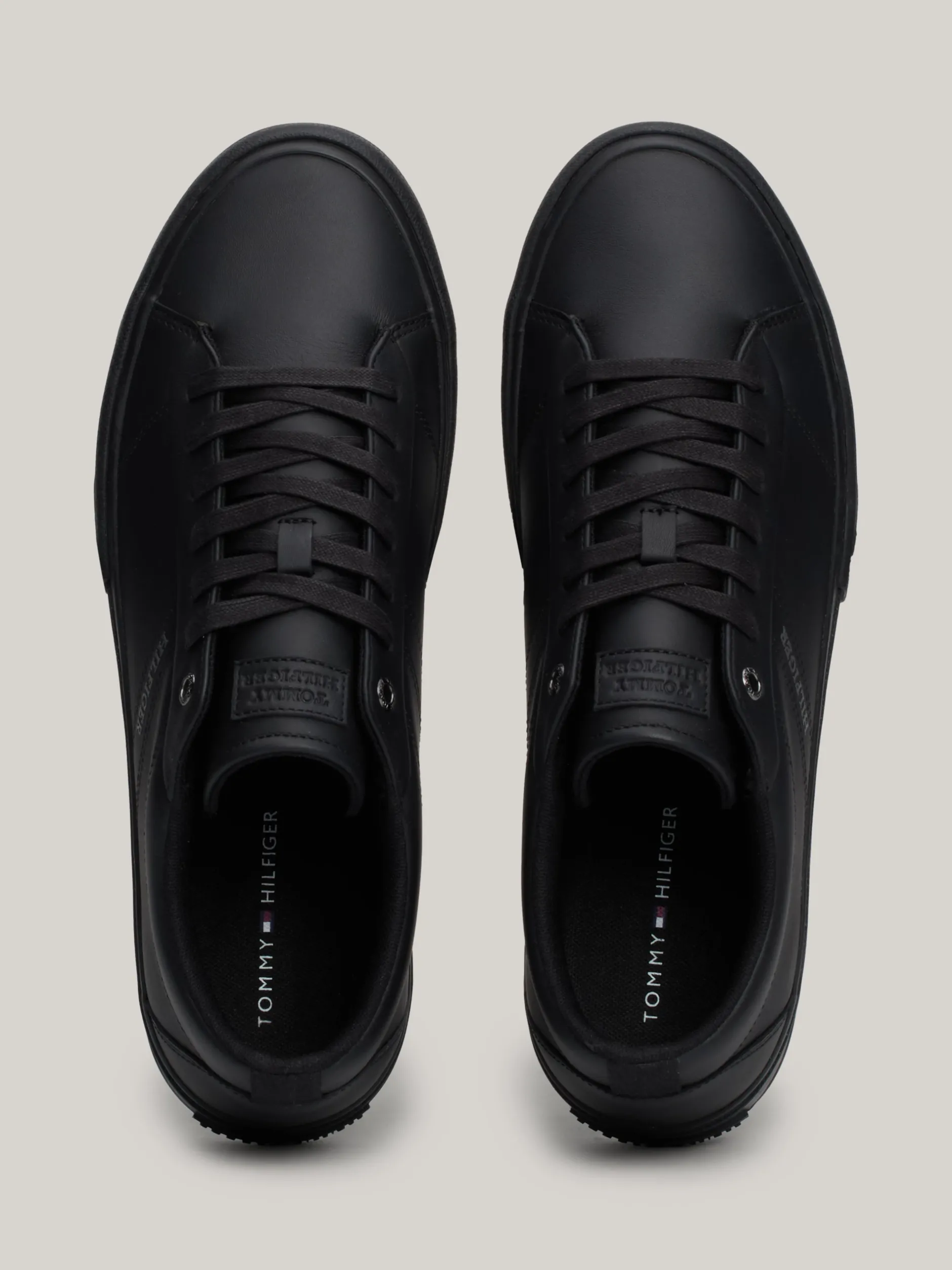 Sneakersy*Tommy Hilfiger Skórzane Sznurowane Tenisówki Z Logo BLACK