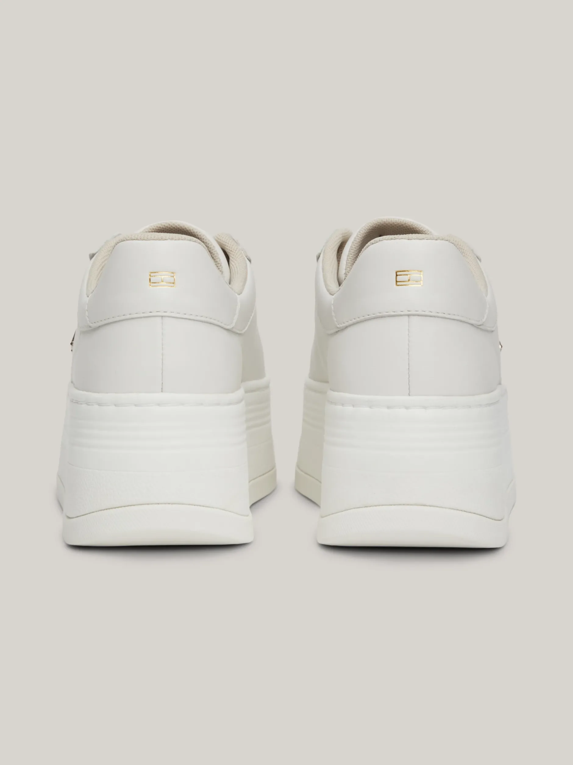Sneakersy*Tommy Hilfiger Skórzane Tenisówki Casual Na Platformie ECRU