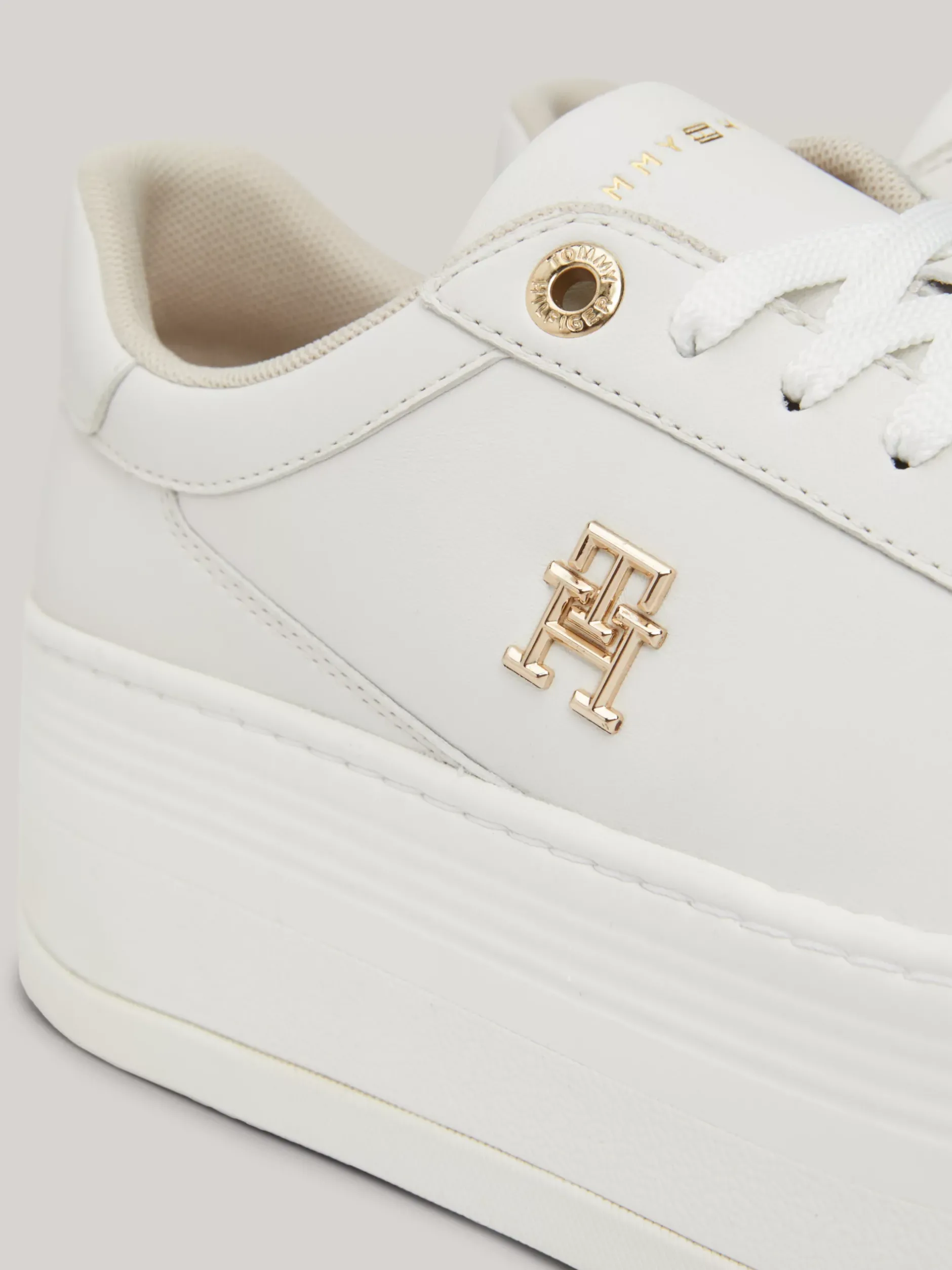 Sneakersy*Tommy Hilfiger Skórzane Tenisówki Casual Na Platformie ECRU