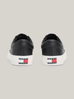 Sneakersy*Tommy Hilfiger Skórzane Tenisówki Skater Essential BLACK