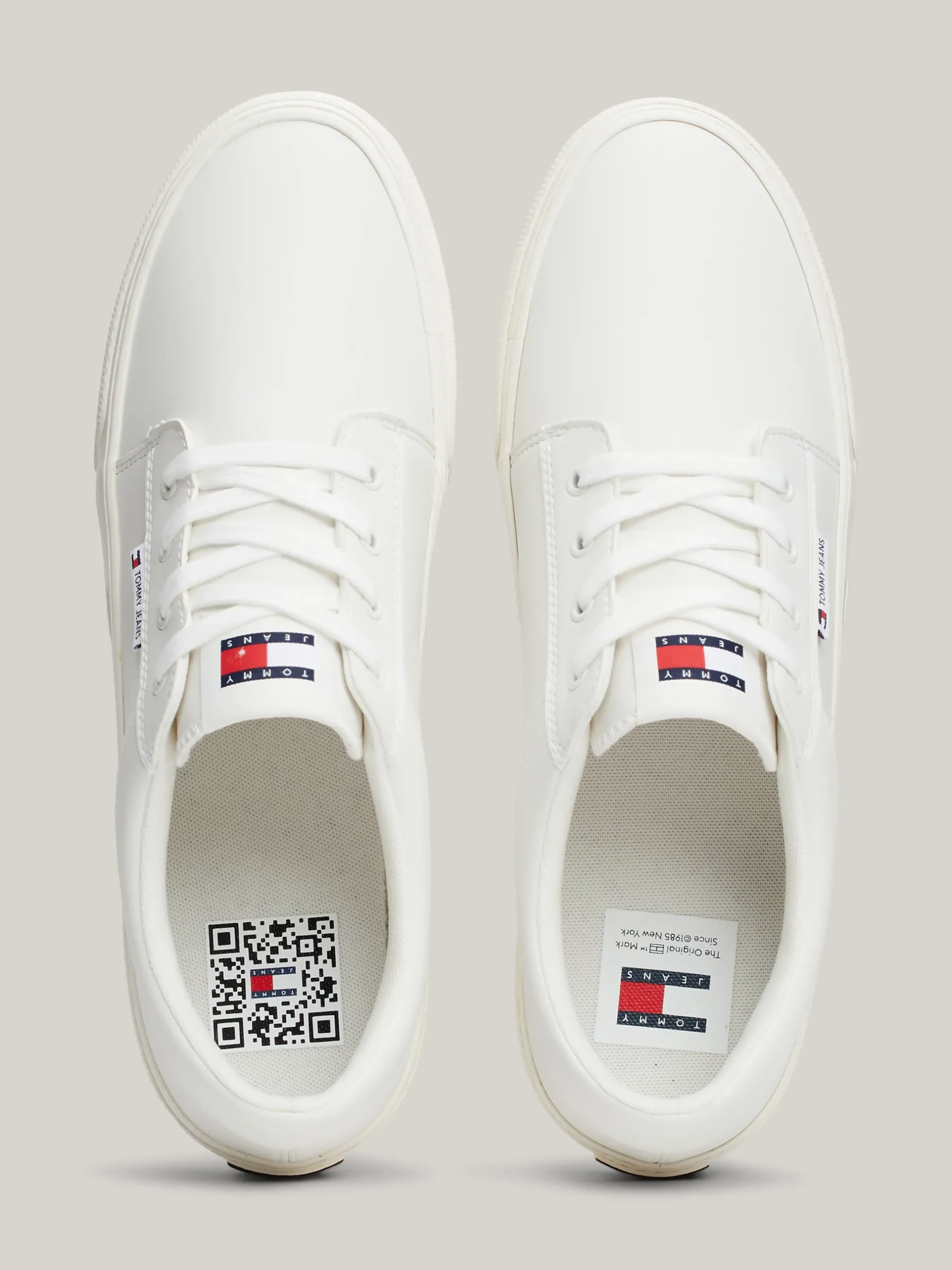 White Trainers|Sneakersy*Tommy Hilfiger Skórzane Tenisówki Skater Essential WHITE