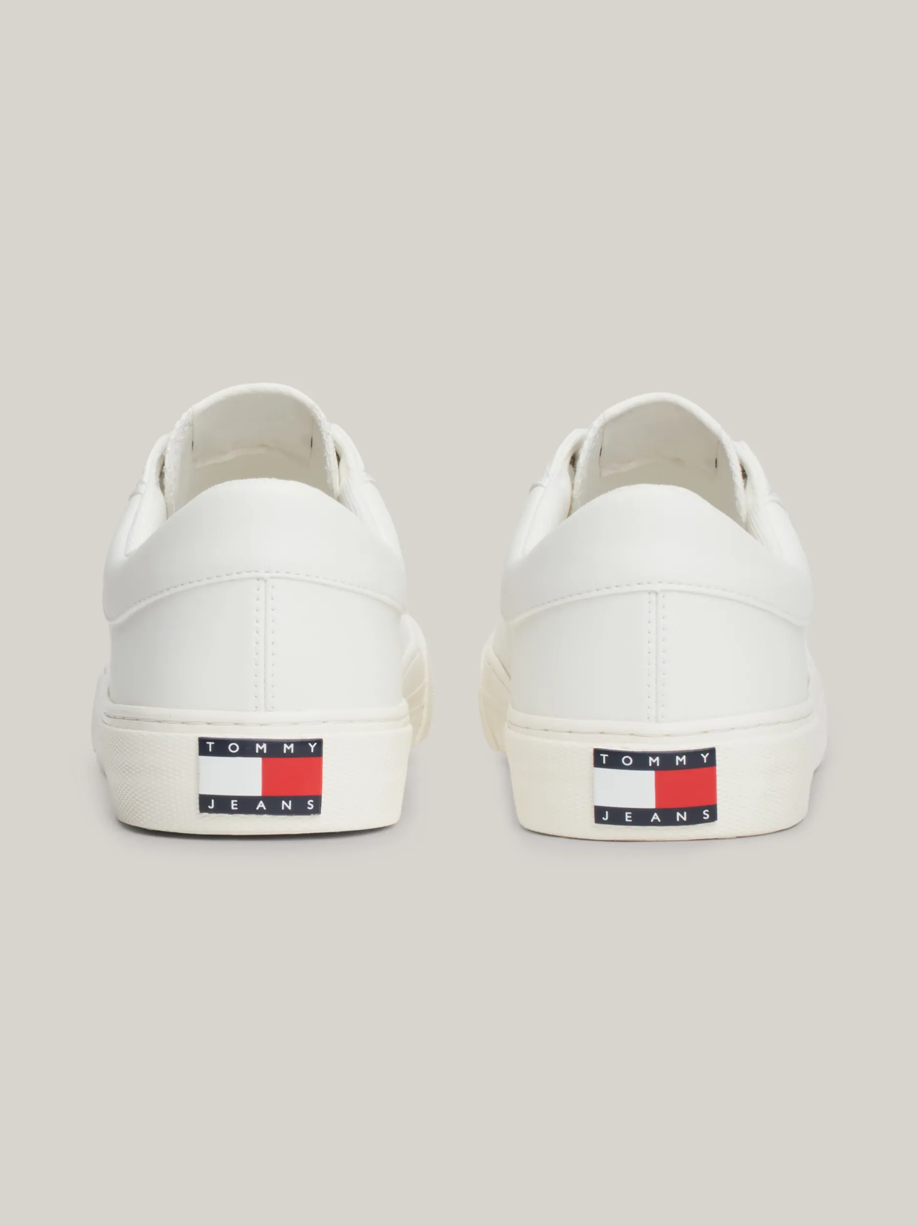 White Trainers|Sneakersy*Tommy Hilfiger Skórzane Tenisówki Skater Essential WHITE