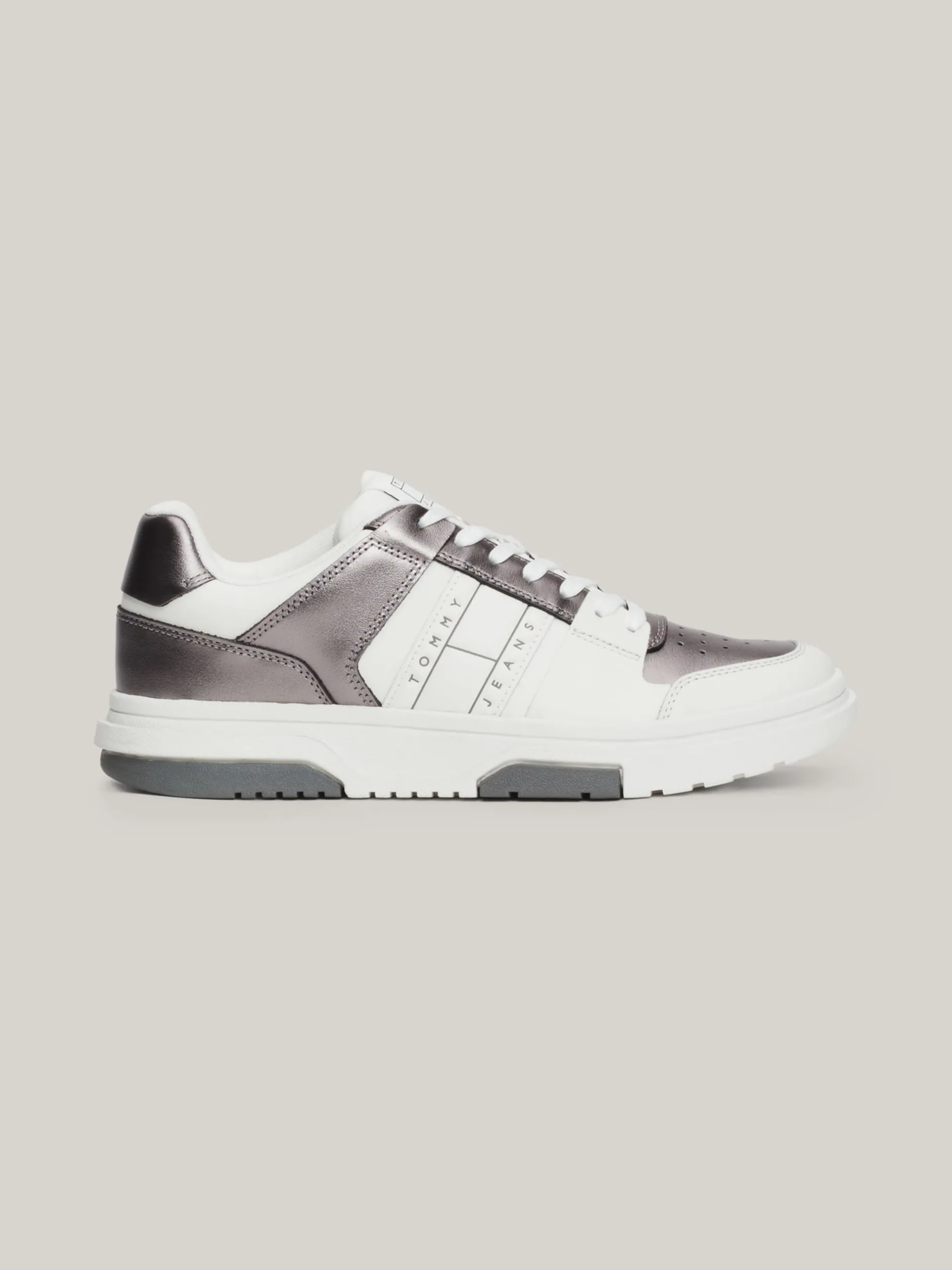 Sneakersy*Tommy Hilfiger Skórzane Tenisówki The Brooklyn WARM STONE