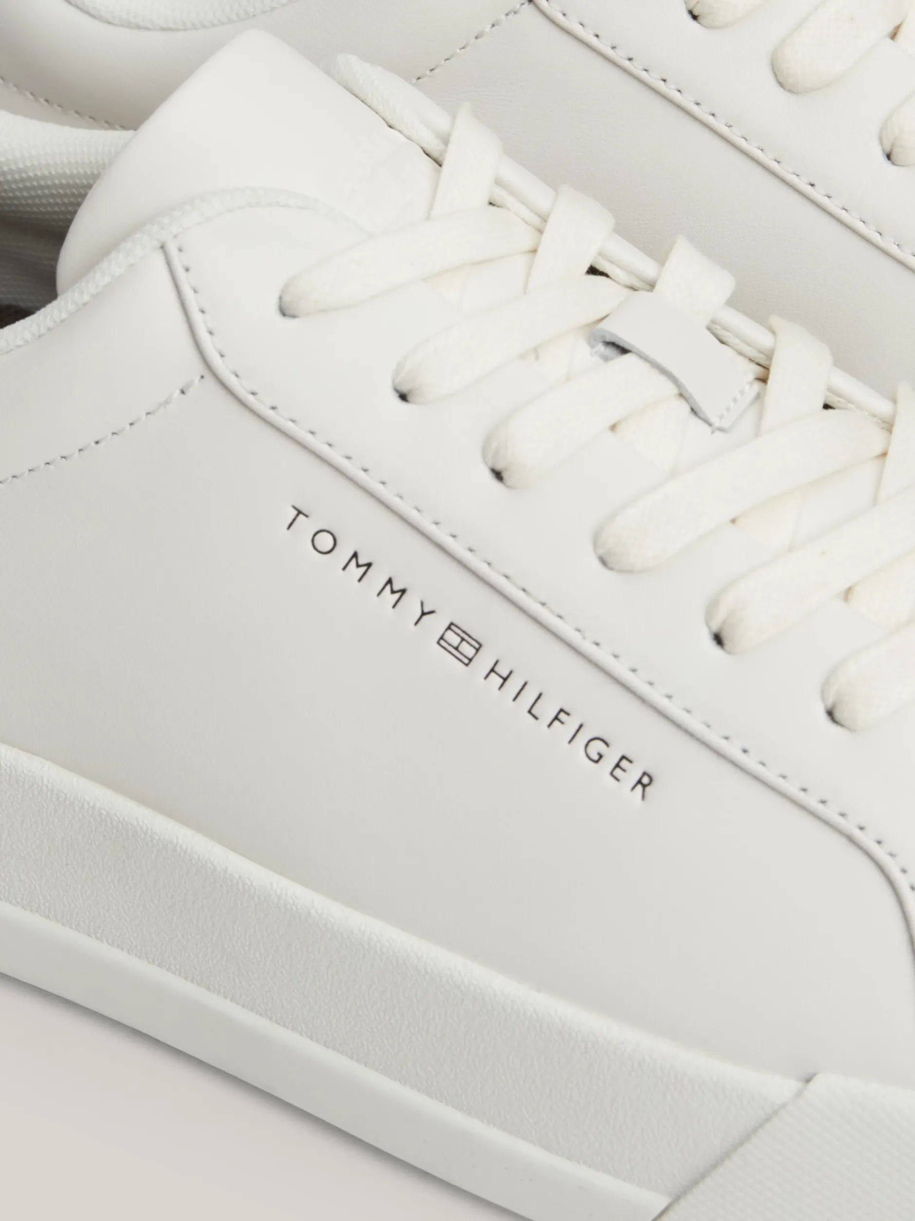 White Trainers|Sneakersy*Tommy Hilfiger Skórzane Tenisówki Typu Court ECRU