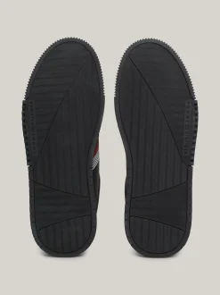 Sneakersy*Tommy Hilfiger Skórzane Tenisówki Z Kontrastowym Zapiętkiem BLACK